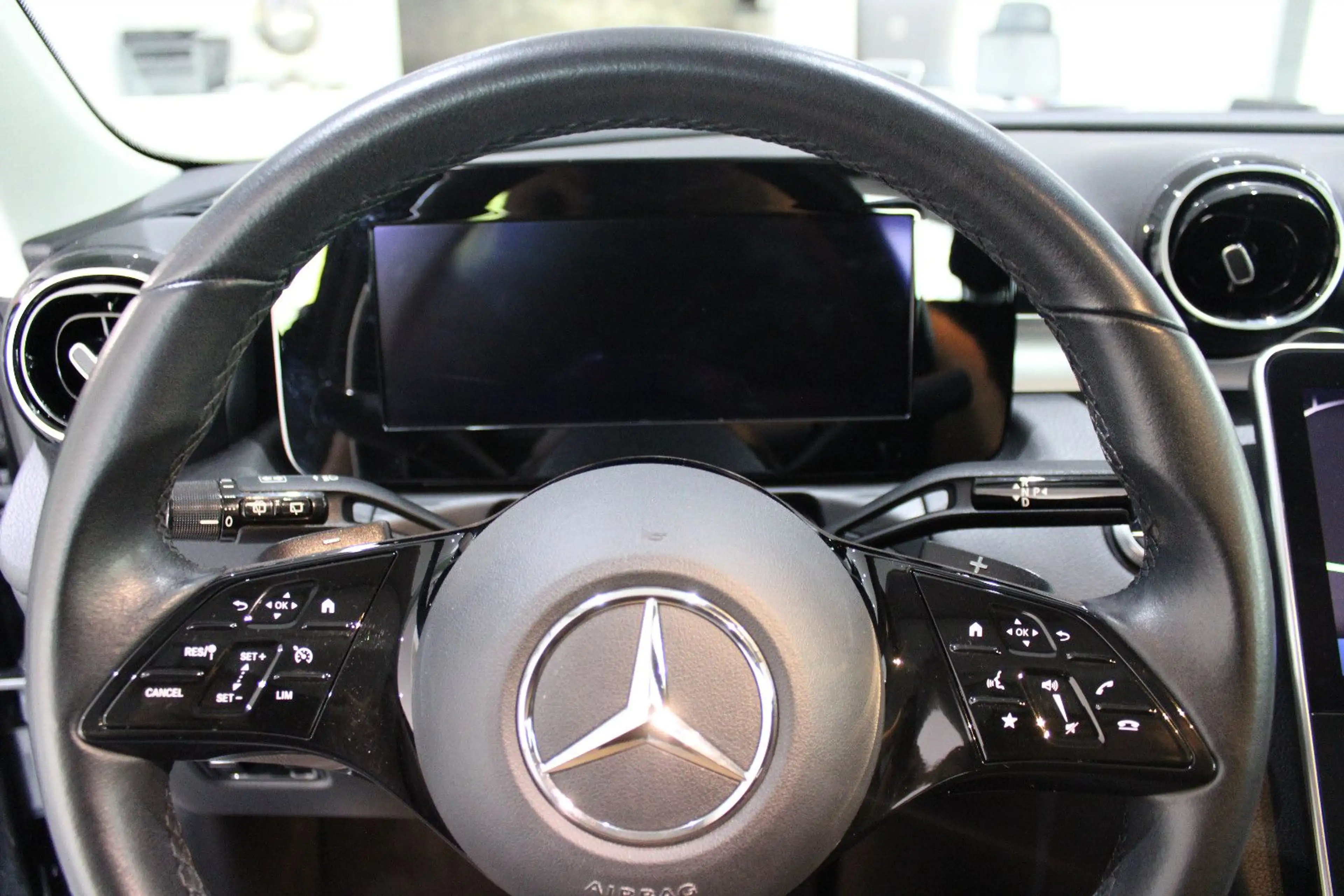 Mercedes-Benz C 200 d T AVANTGARDE BURMESTER AHK *I.HAND* — photo 9