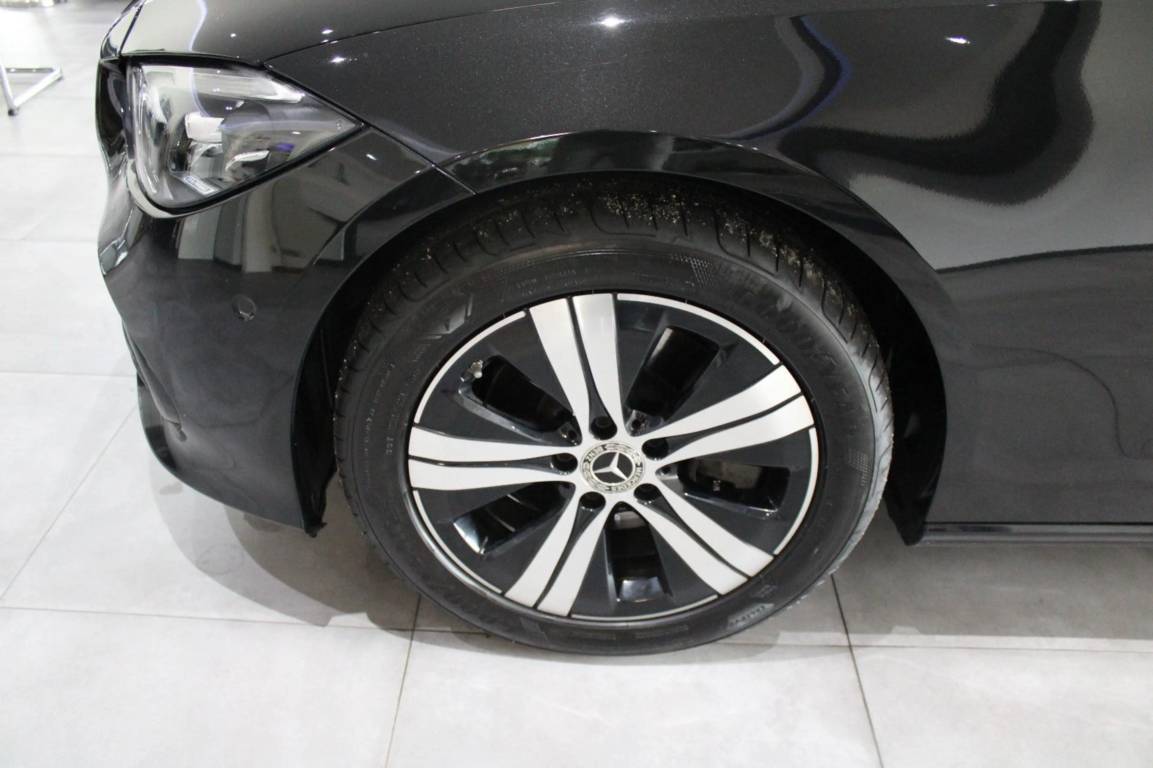 Mercedes-Benz C 200 d T AVANTGARDE BURMESTER AHK *I.HAND* — photo 13
