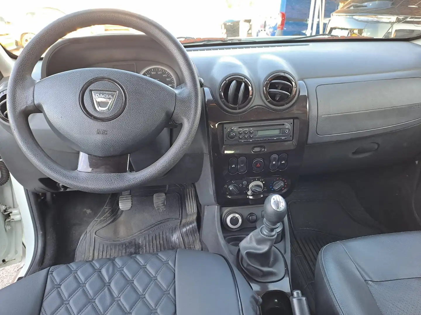 Dacia Duster 1.5 diesel 4x4 Bianco - 2
