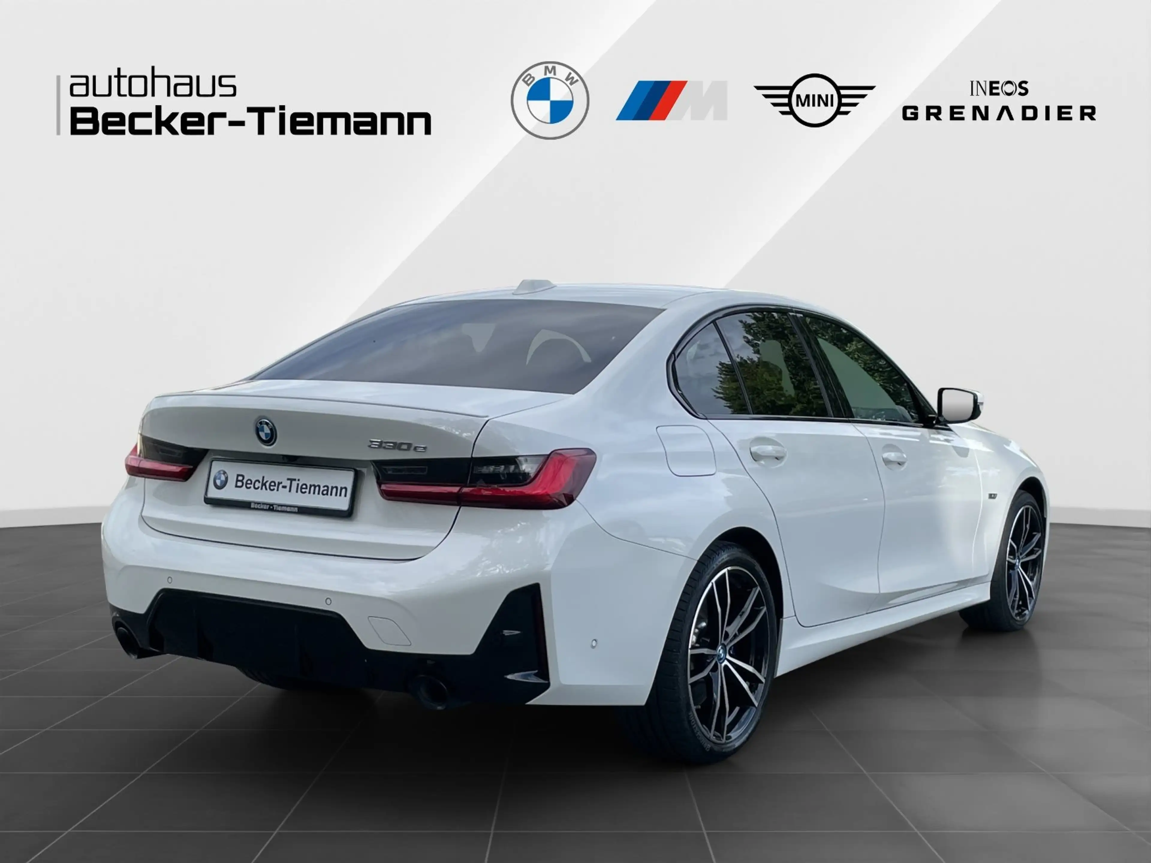 BMW 330 e Limousine LCI M Sport | Head-Up | 19" | HiFi etc — photo 6