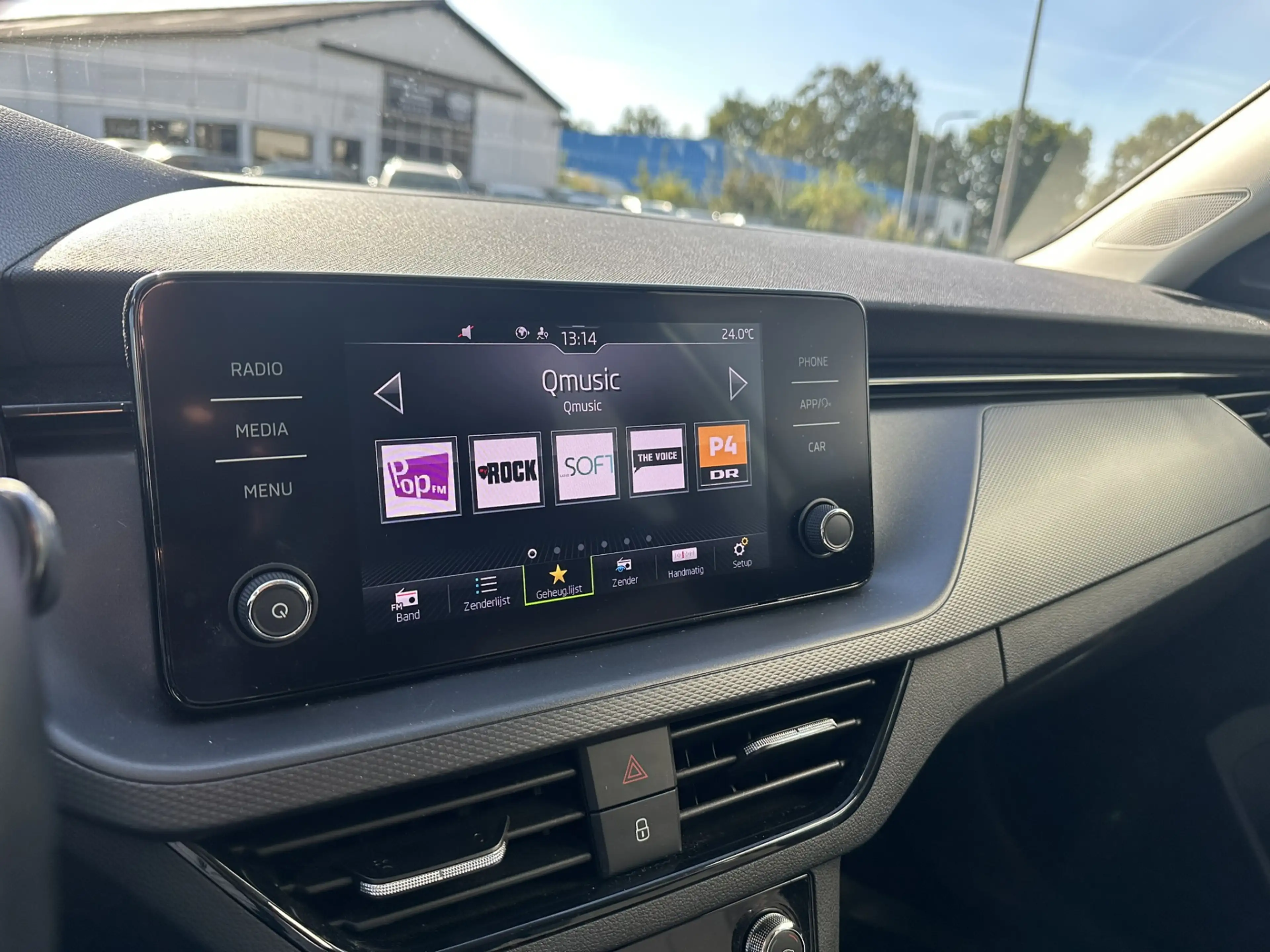 Skoda Kamiq 1.5 TSI ACT Business Edition | Trekhaak | Adapt. C — photo 31