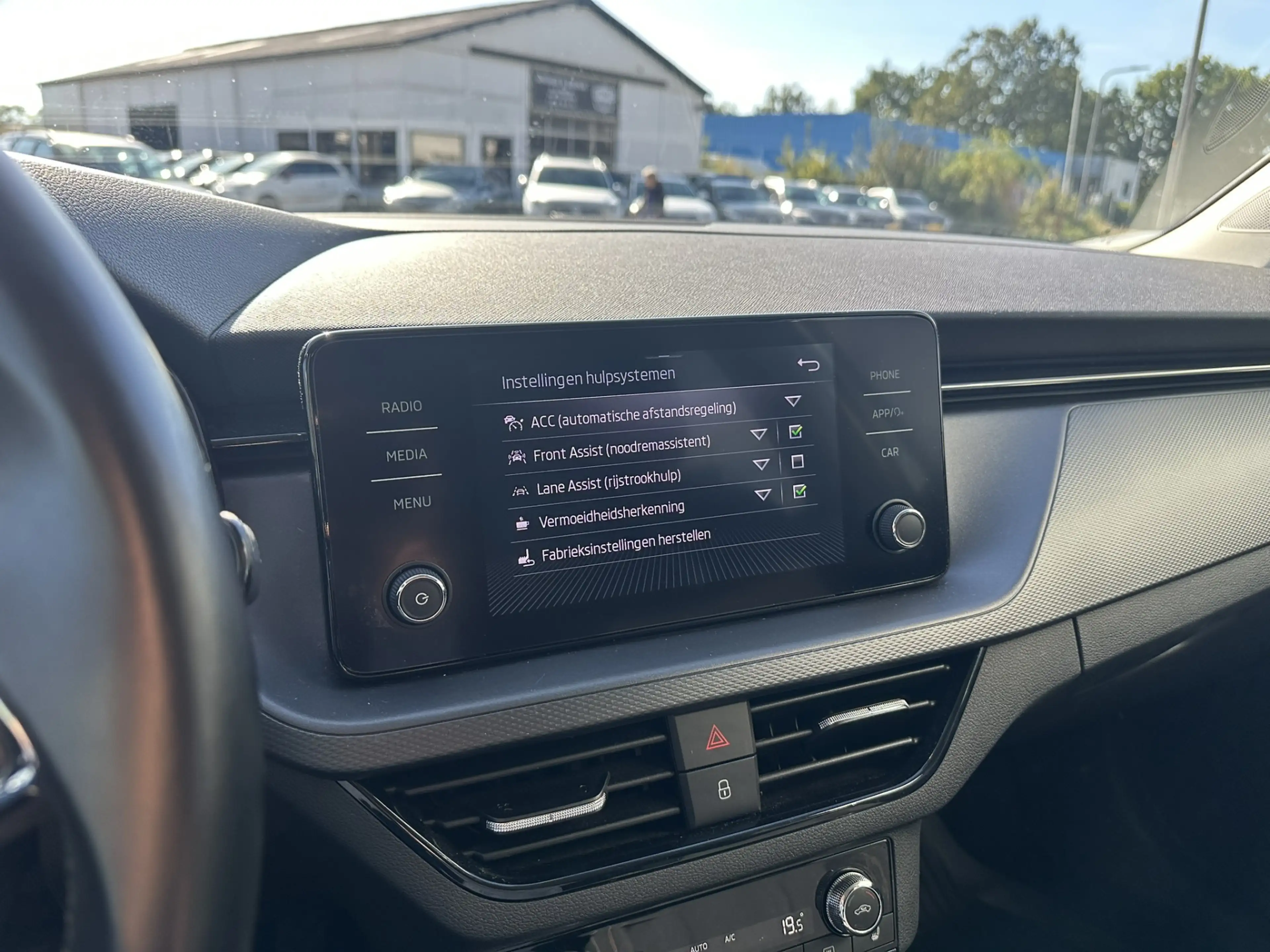 Skoda Kamiq 1.5 TSI ACT Business Edition | Trekhaak | Adapt. C — photo 43