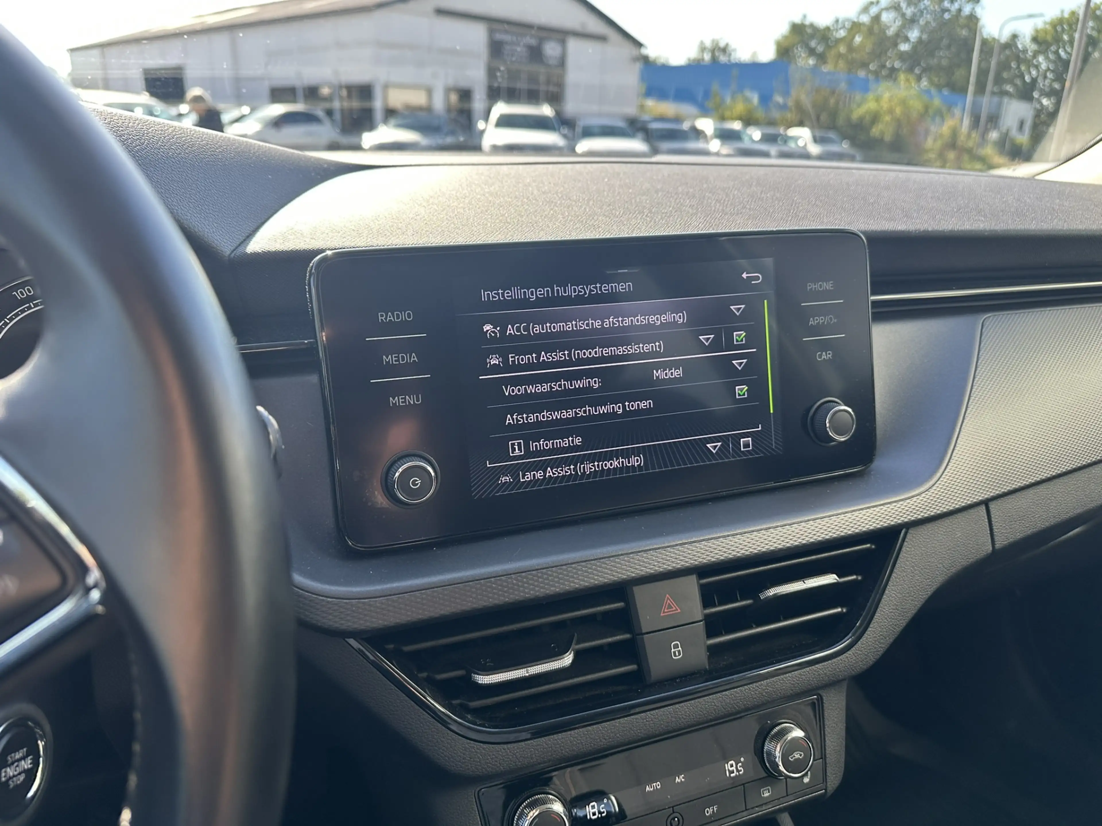 Skoda Kamiq 1.5 TSI ACT Business Edition | Trekhaak | Adapt. C — photo 44