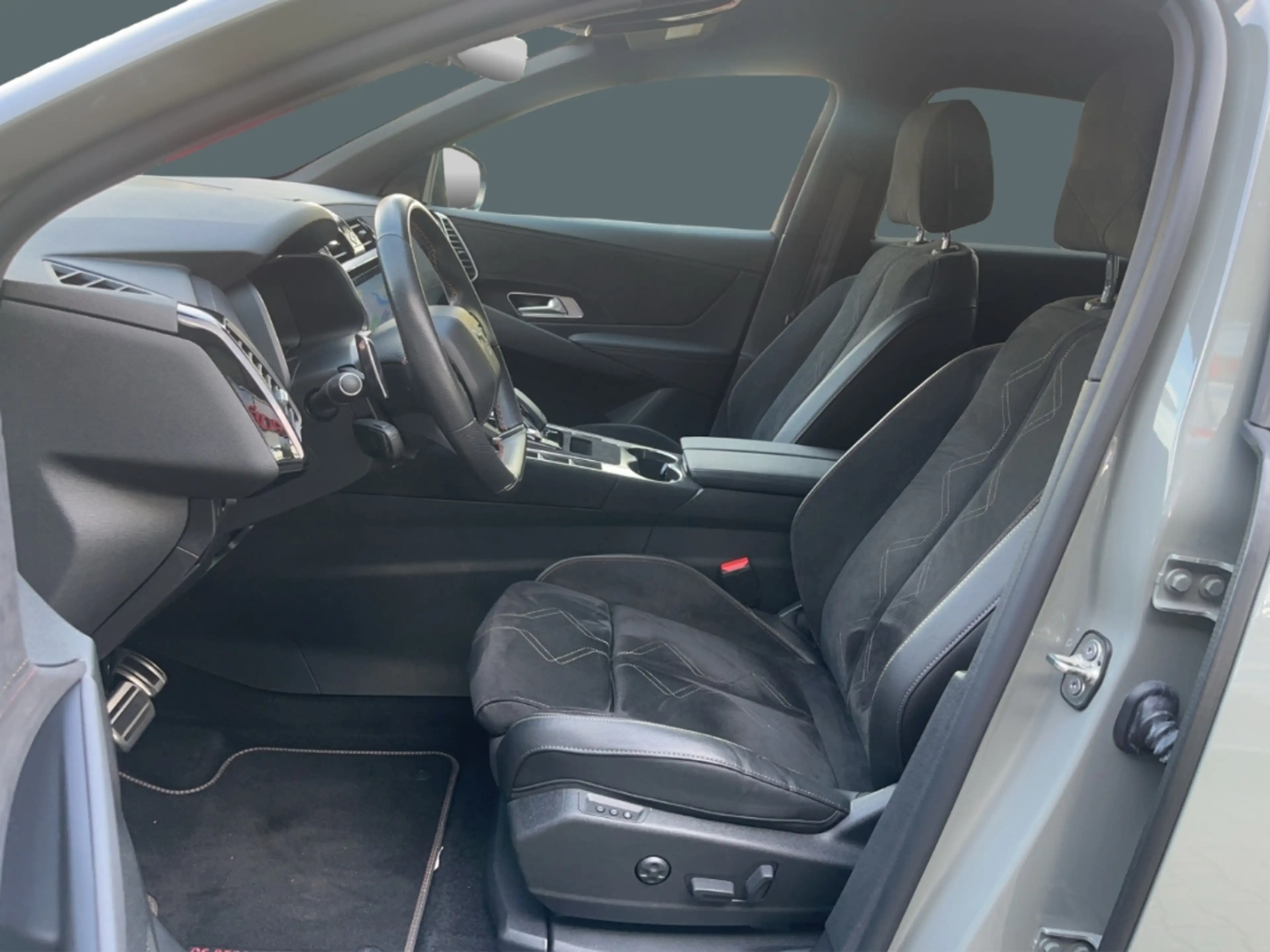 DS Automobiles DS 7 Crossback Voll-LED ACC 360 Kamera Memory Sitze — photo 9