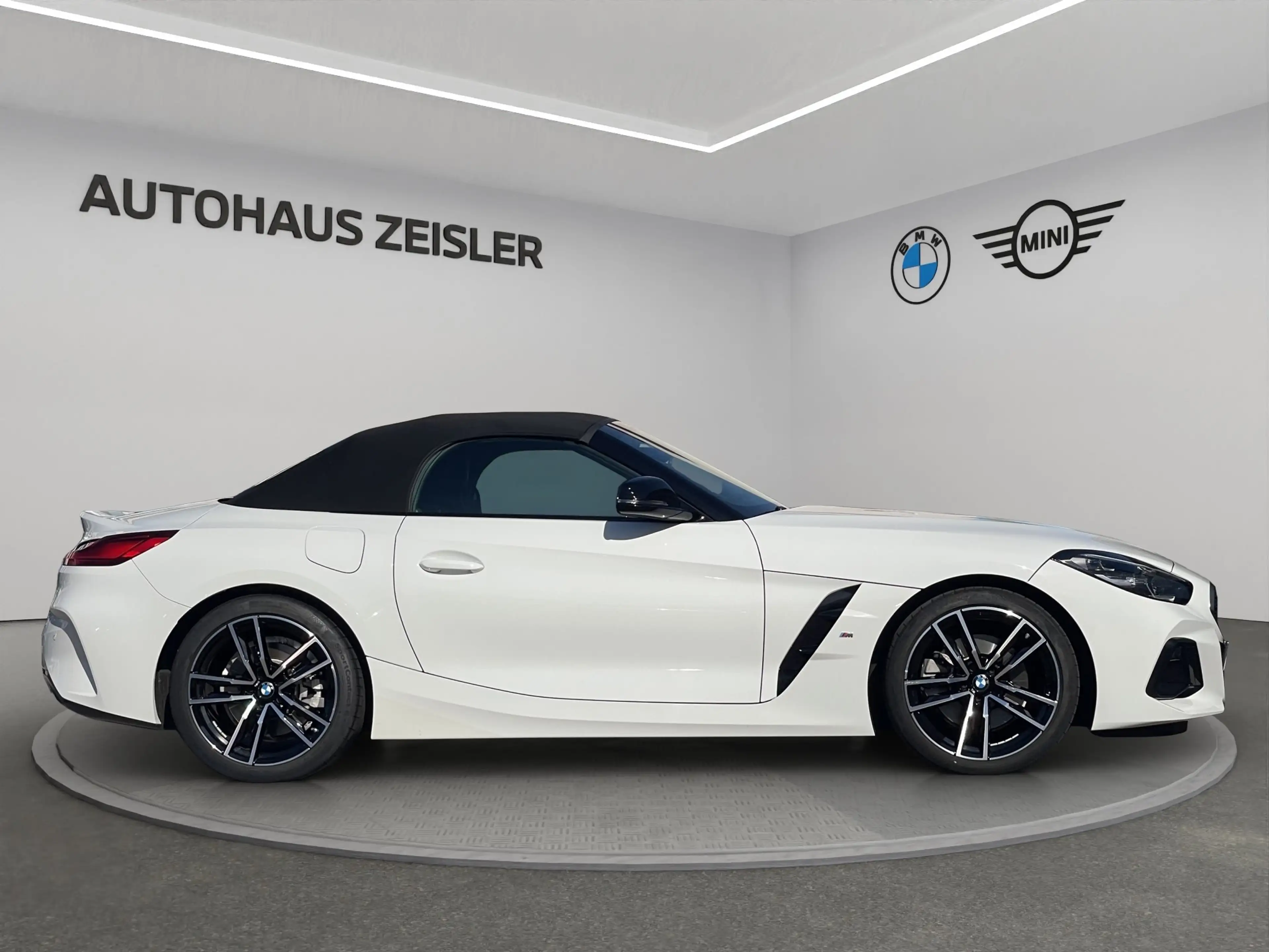 BMW Z4 sDrive30i Head-Up akt.Geschwindigkeitsreg. UPE 71. — photo 3