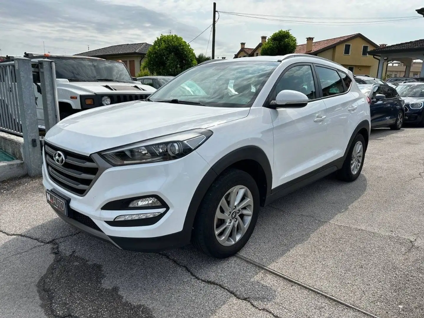 Hyundai TUCSON 1.7 CRDi Comfort Bianco - 1