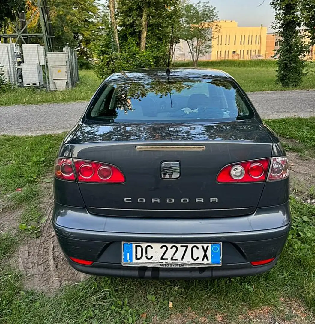 SEAT Cordoba 4p 1.9 tdi - 2