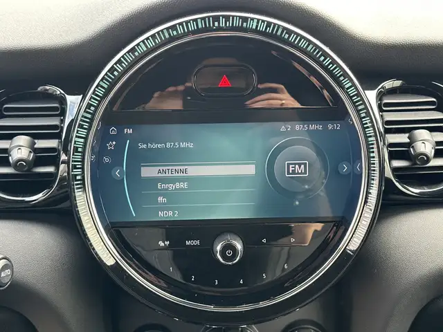 Mini Cooper Cooper view 13