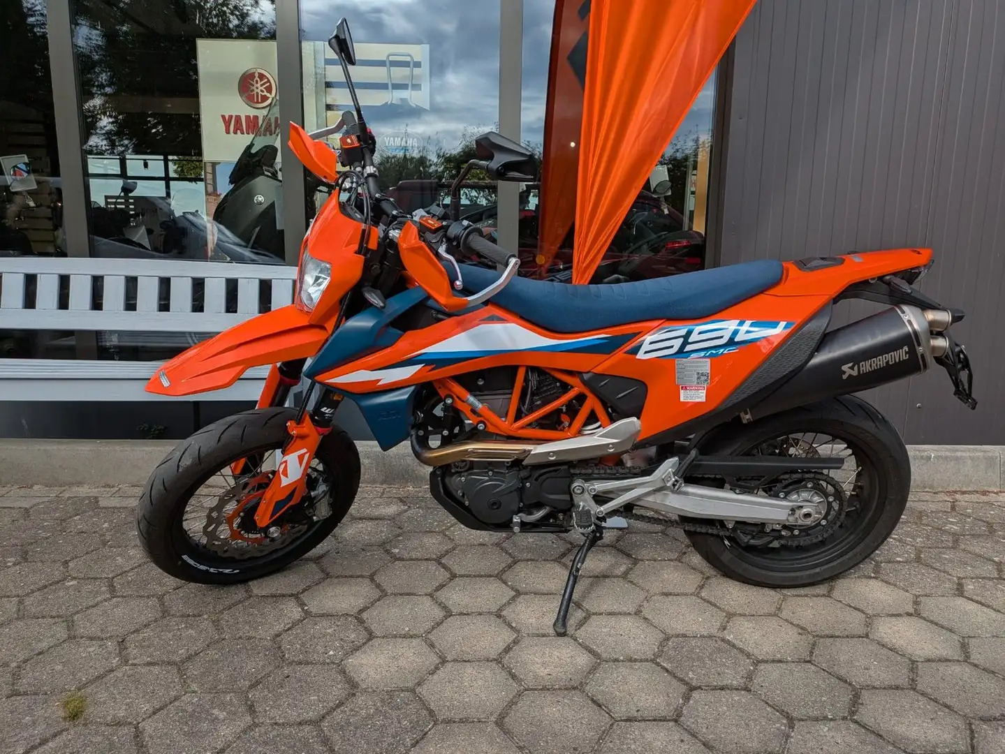 KTM 690 SMC R Akrapovic Pomarańczowy - 2