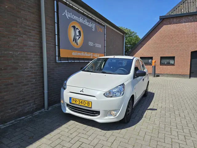 2014 Mitsubishi Space Star in White for sale