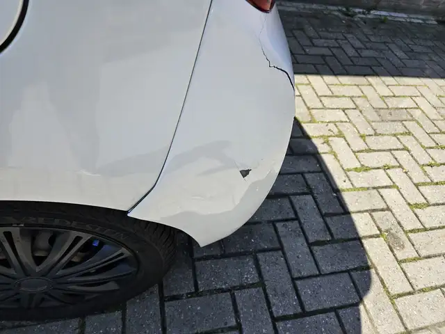Mitsubishi Space Star view 13
