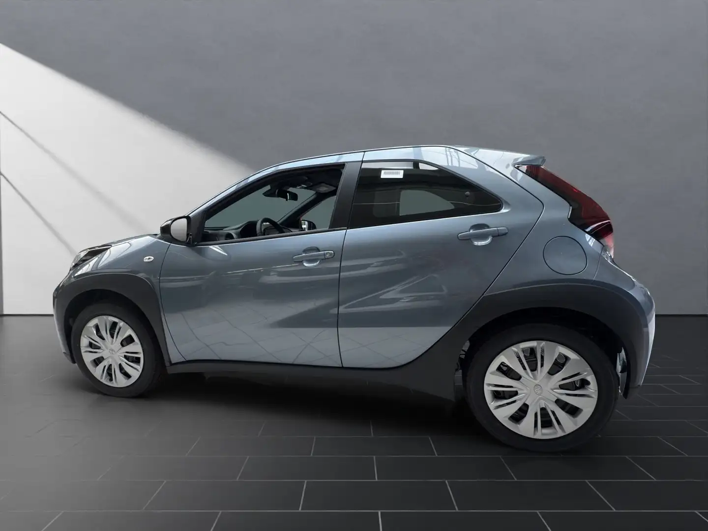 Toyota Aygo X*BUSINESS EDITION*CARPLAY*15 JAHRE GARA Grau - 2