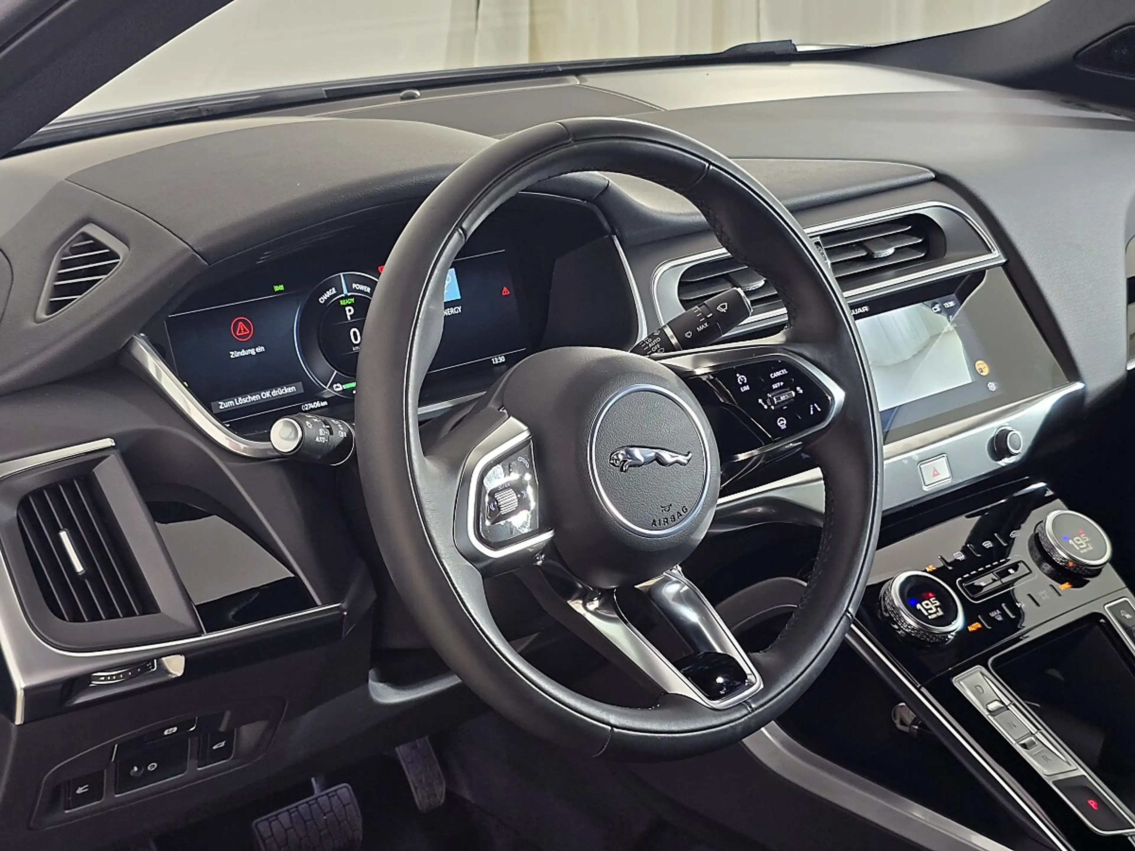 Jaguar I-Pace Austria Edition EV320 AWD | gebaut in Graz, ver... — photo 14