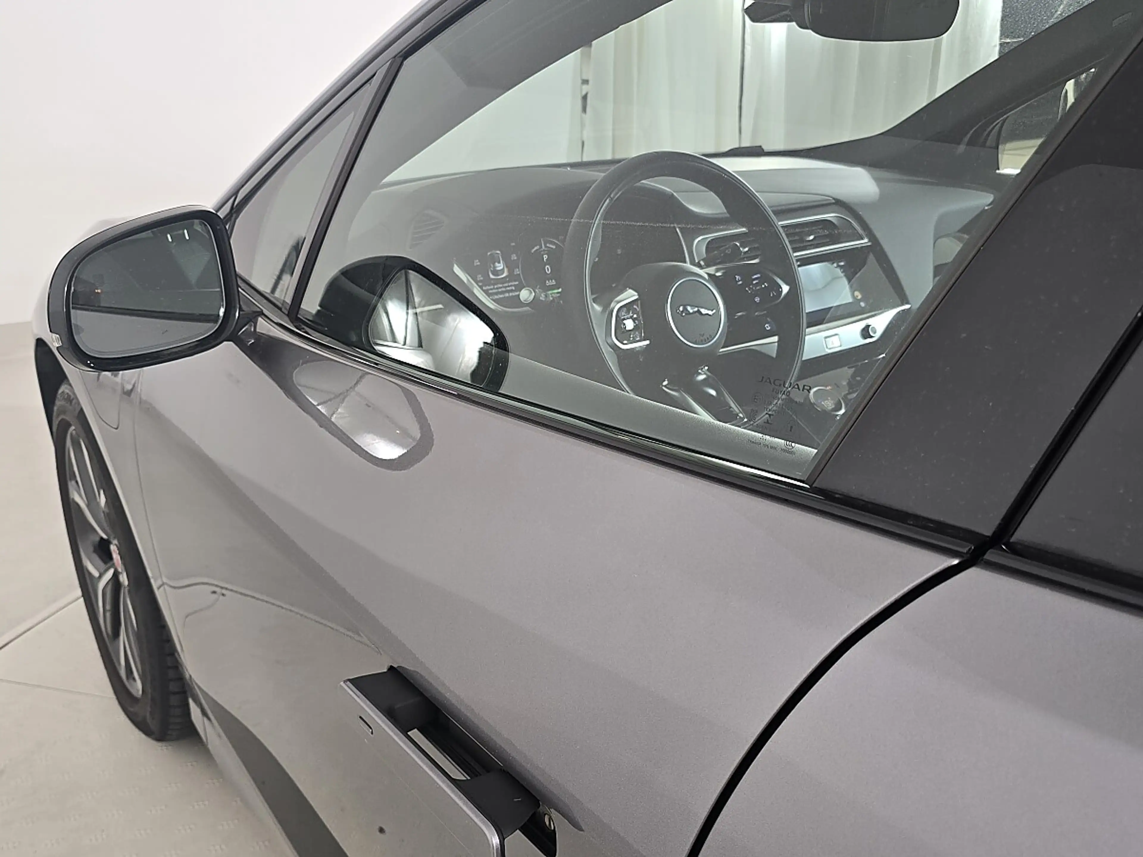 Jaguar I-Pace Austria Edition EV320 AWD | gebaut in Graz, ver... — photo 10