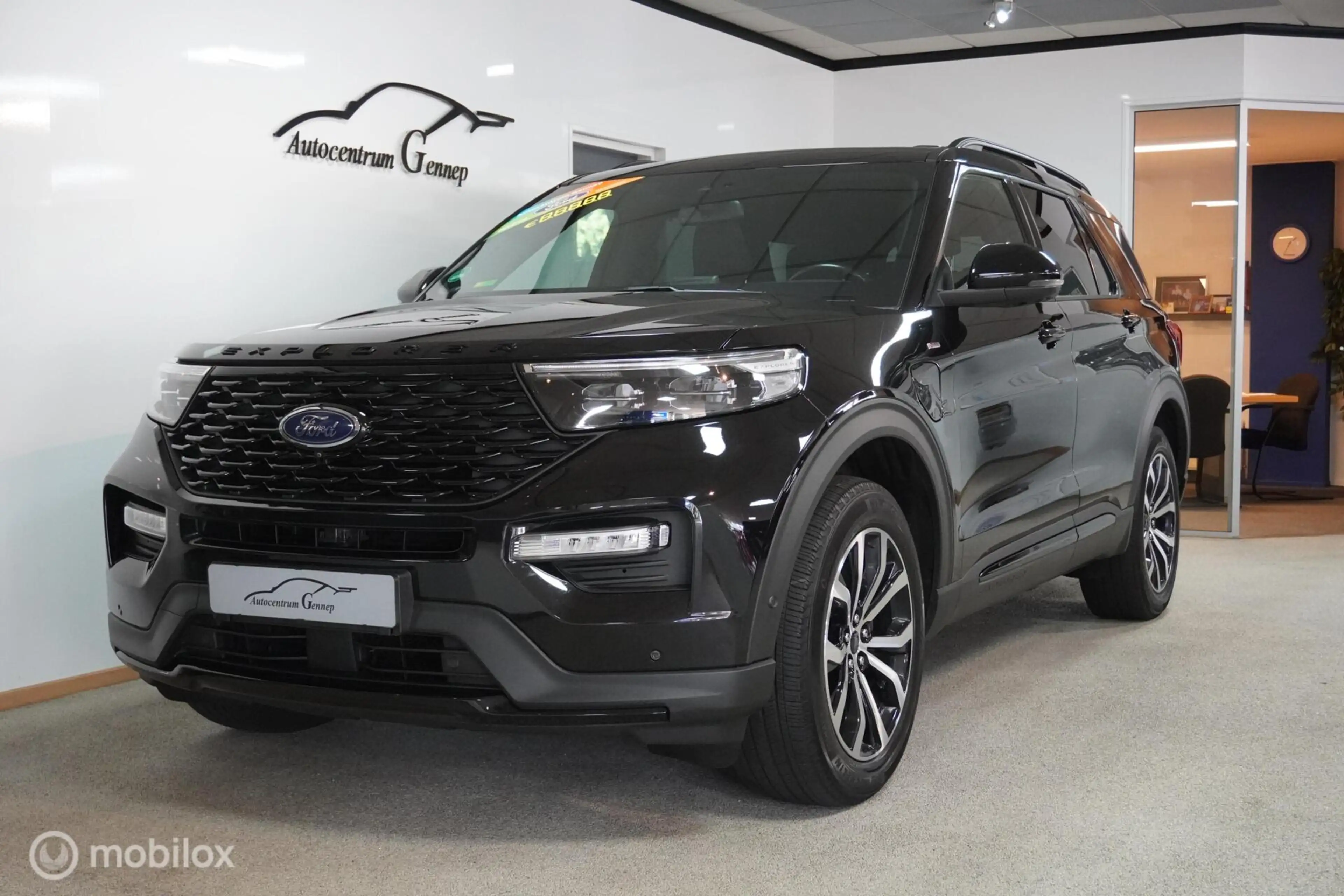 Ford Explorer 3.0 V6 EcoBoost PHEV ST-Line | Trekhaak | — photo 3