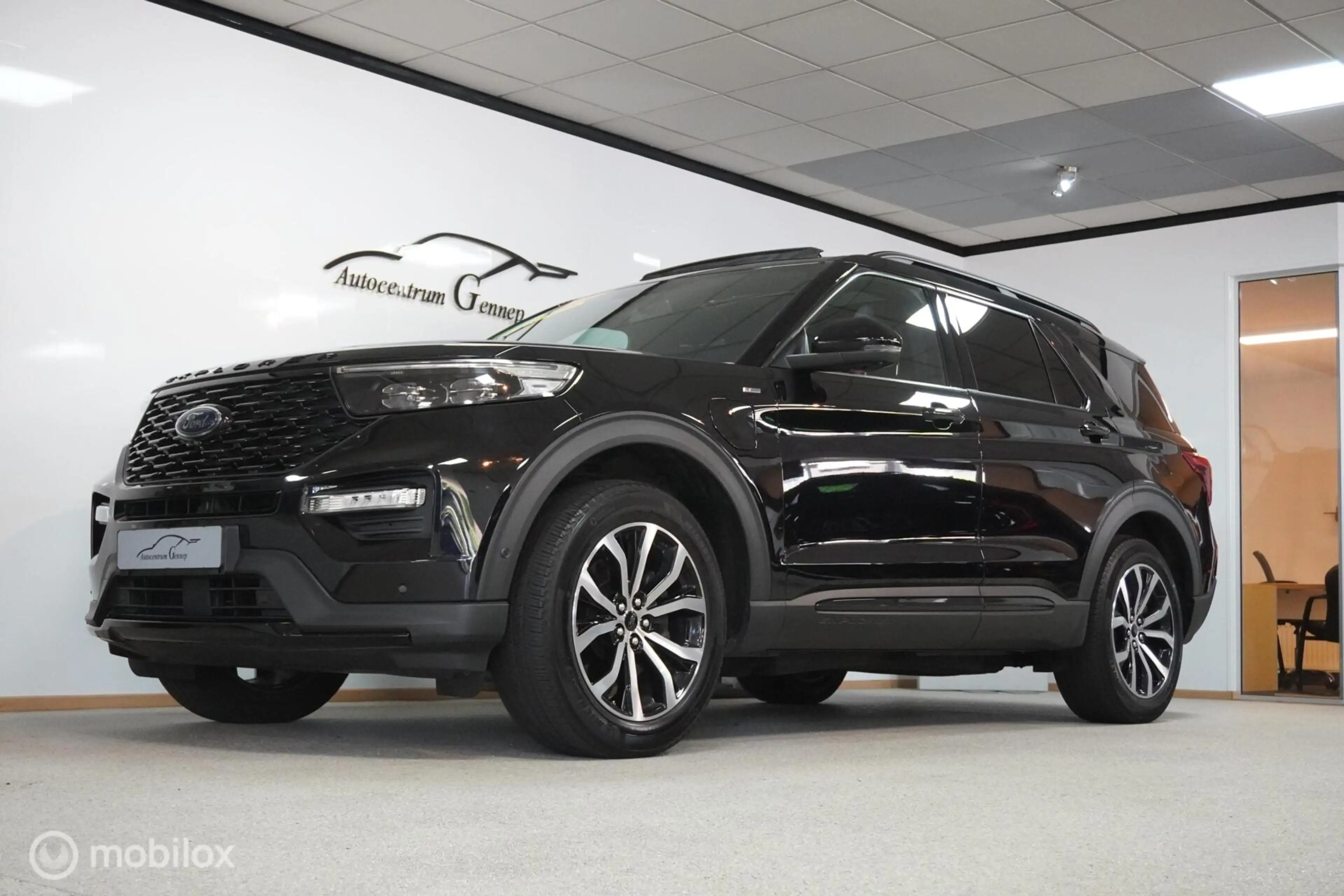 Ford Explorer 3.0 V6 EcoBoost PHEV ST-Line | Trekhaak | — photo 23
