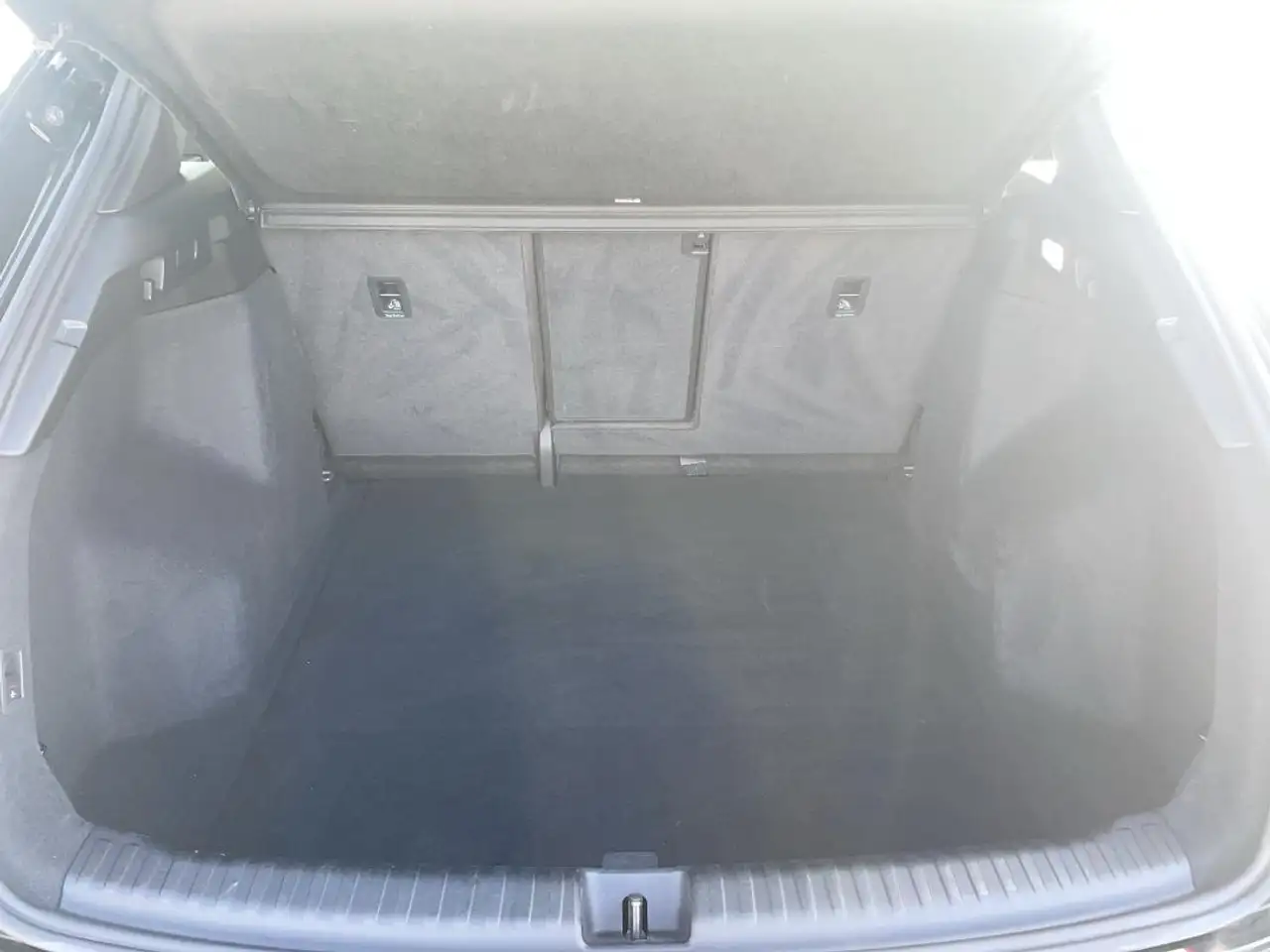 Audi Q4 40 AHK RFK NAV ACC S-LINE, миниатюра 13