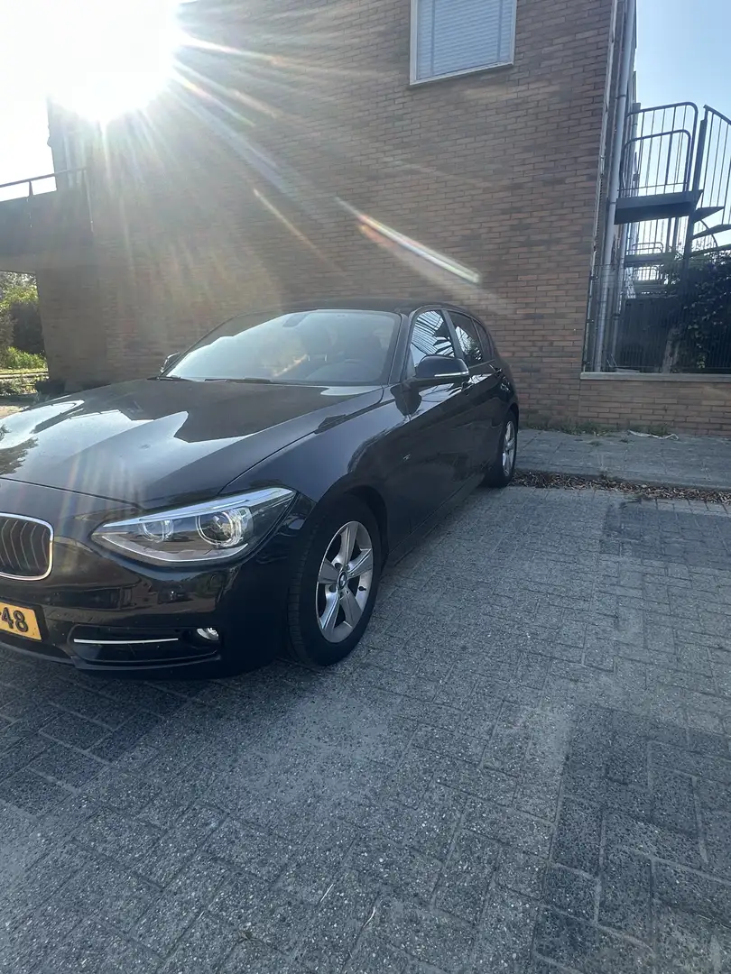 BMW 114 114i Sport Line - 2