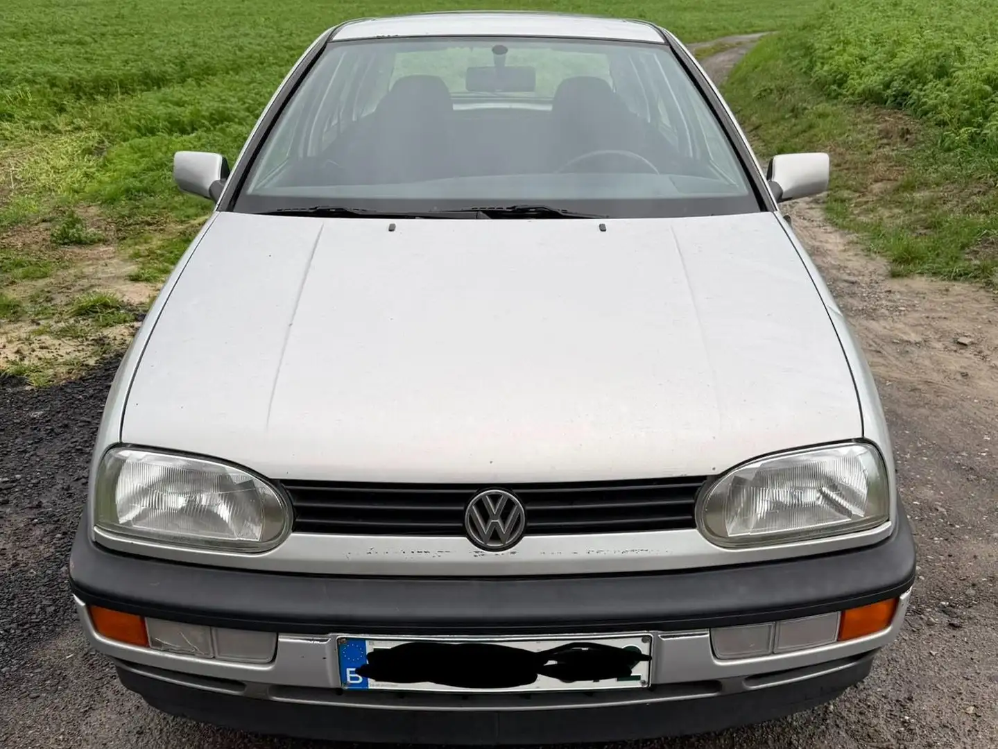 Volkswagen Golf 1.8i GL Grau - 2