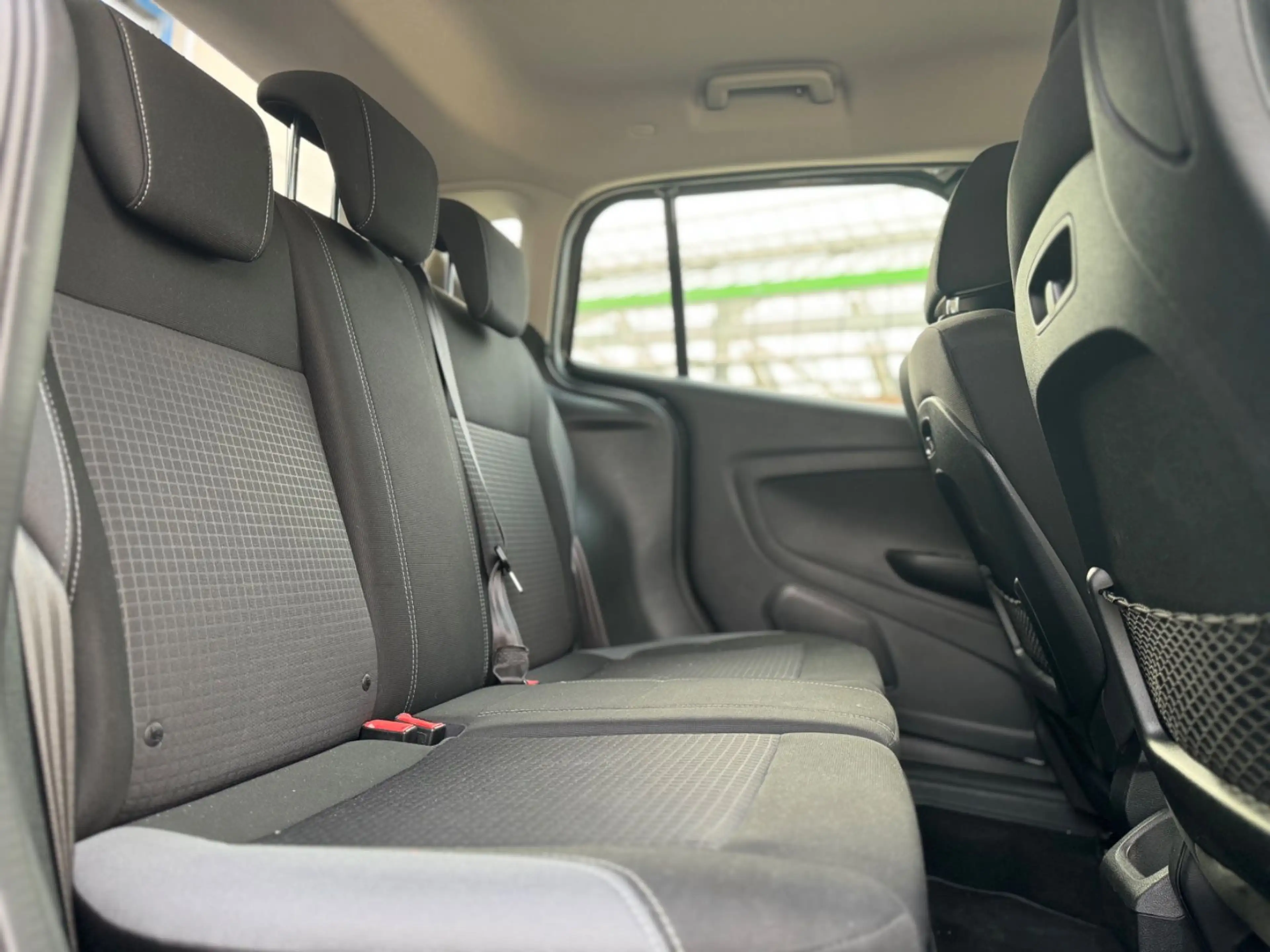 Ford B-Max B-MAX Sync Edition*KLIMA*SHZ*PDC*BLUET*TÜV — photo 13
