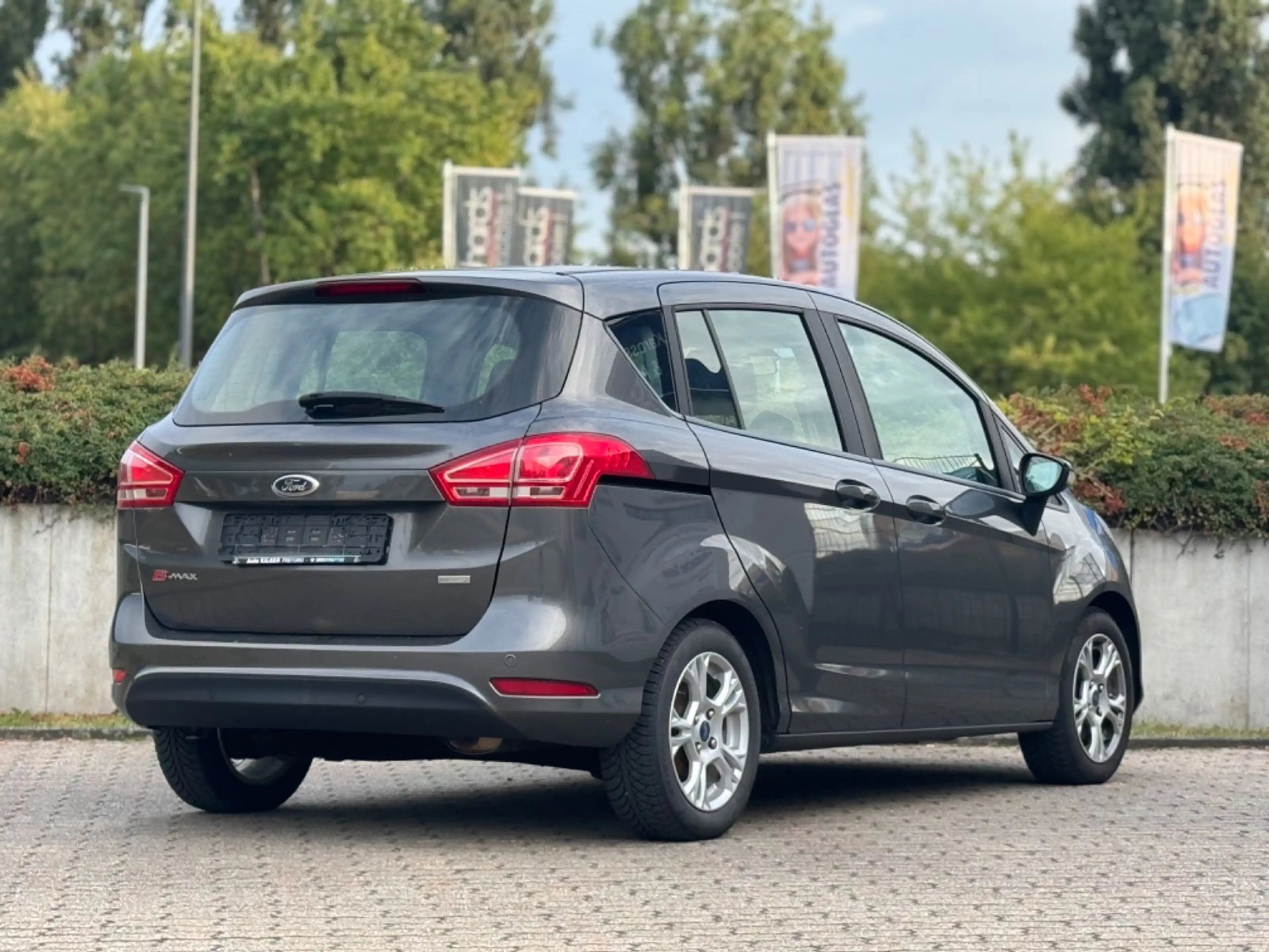 Ford B-Max B-MAX Sync Edition*KLIMA*SHZ*PDC*BLUET*TÜV — photo 4