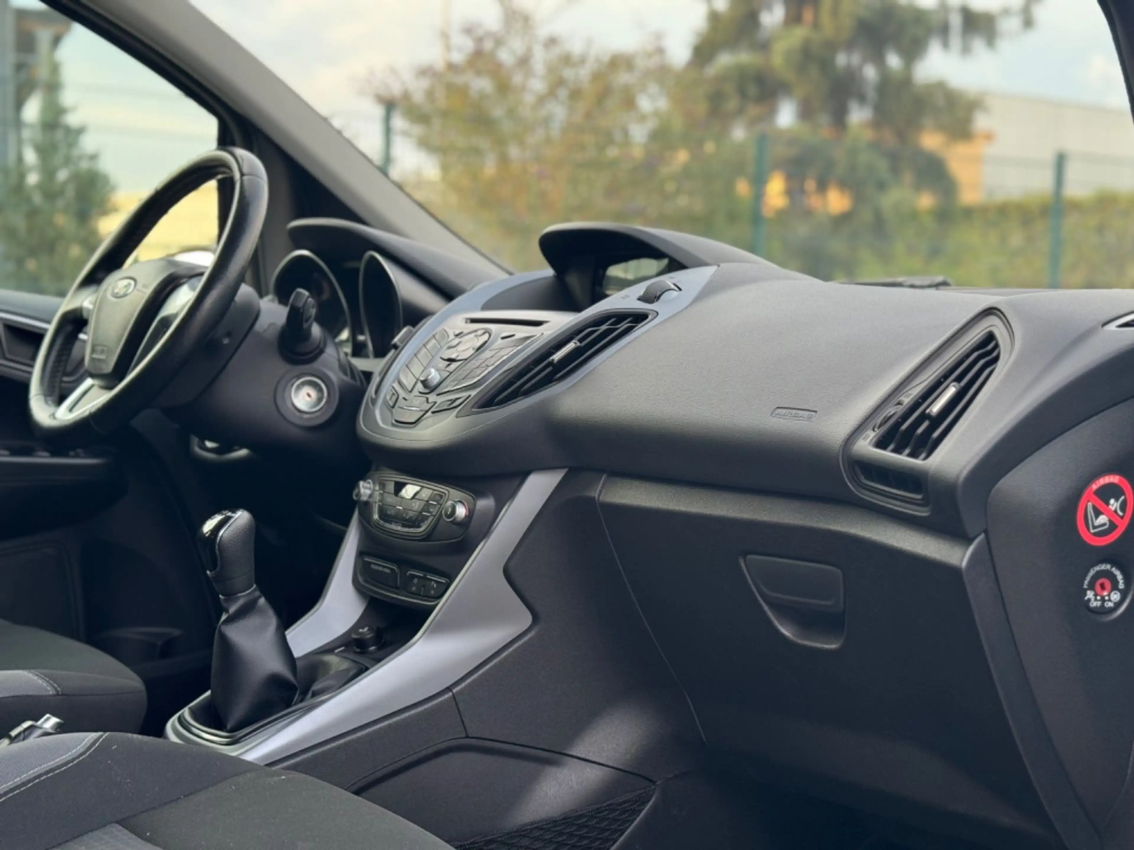 Ford B-Max B-MAX Sync Edition*KLIMA*SHZ*PDC*BLUET*TÜV — photo 11