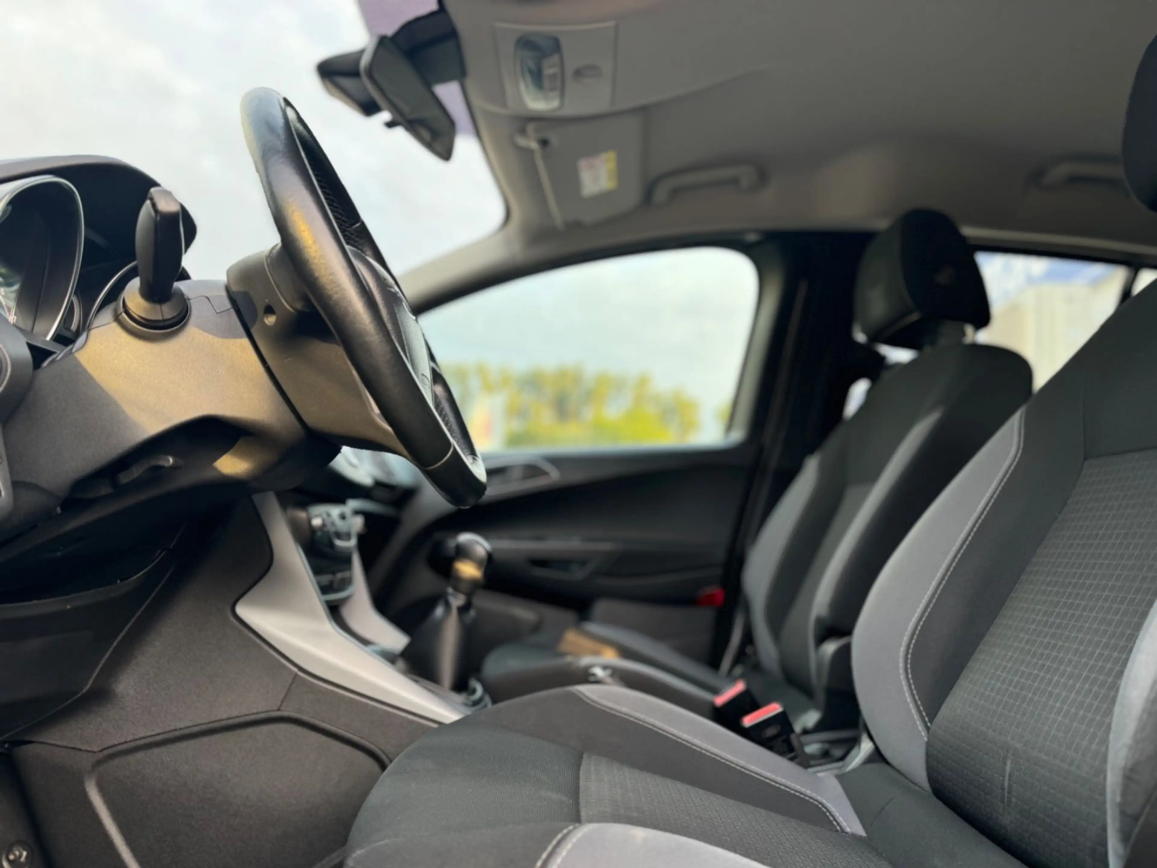 Ford B-Max B-MAX Sync Edition*KLIMA*SHZ*PDC*BLUET*TÜV — photo 10