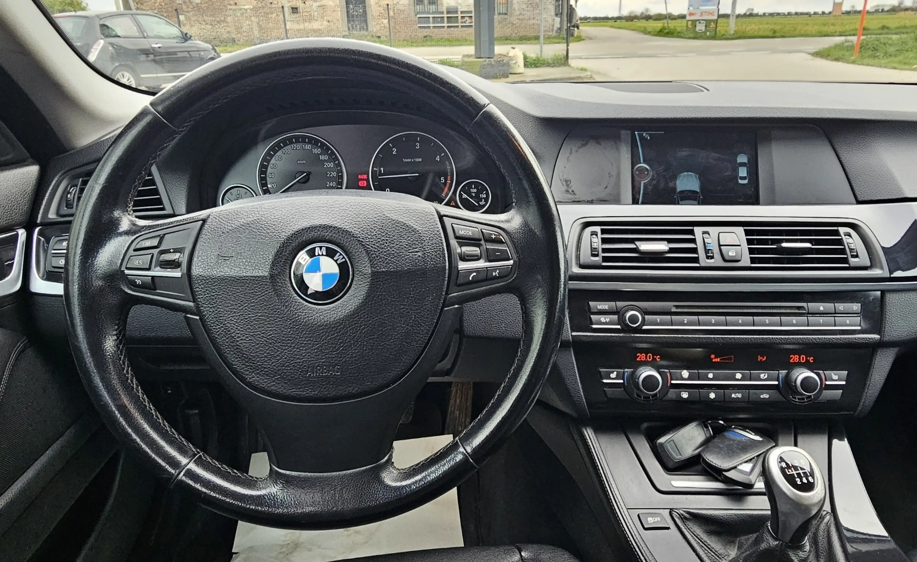BMW 525 525d - 287CV — photo 14
