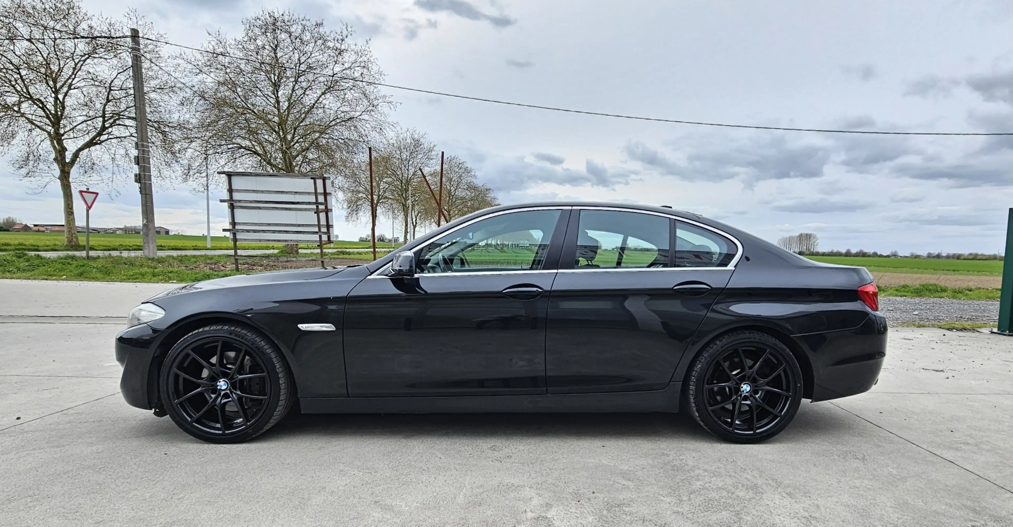 BMW 525 525d - 287CV — photo 9