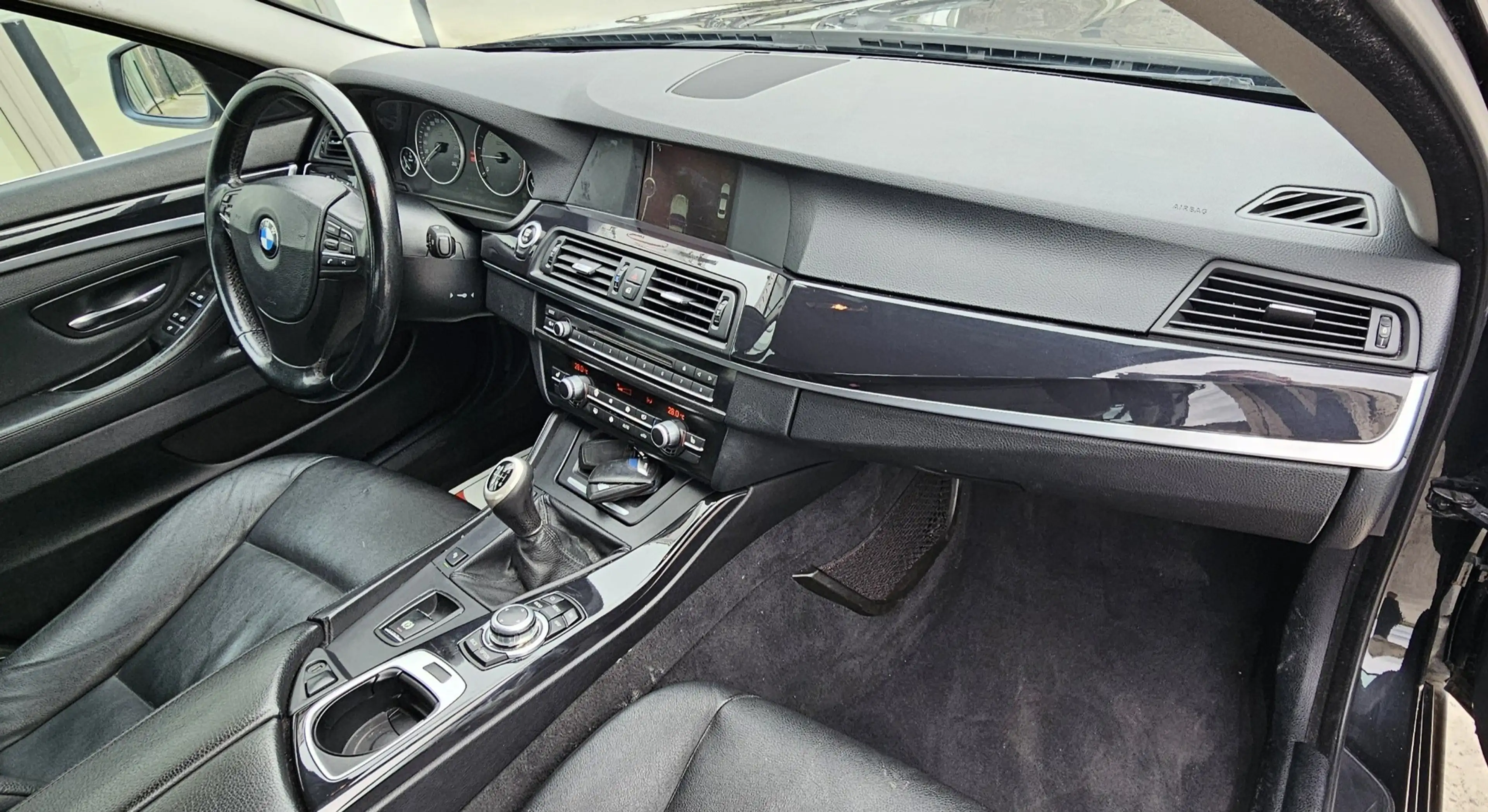 BMW 525 525d - 287CV — photo 12
