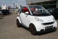 smart forTwo CDI (33kW) cabrio Weiß - thumnbnail 3