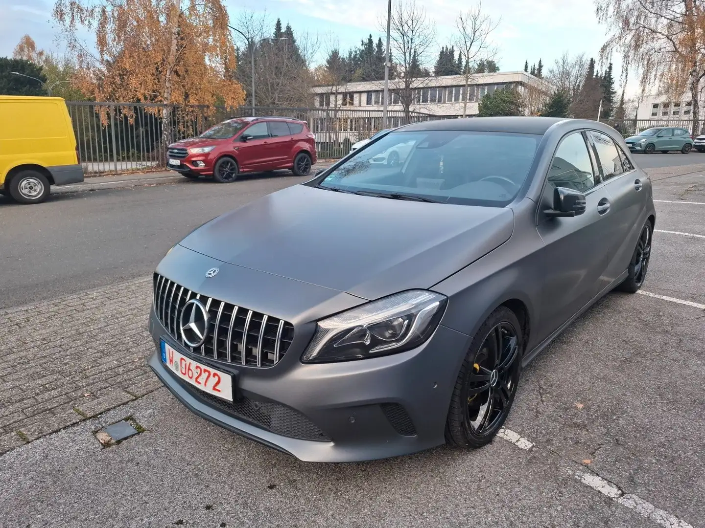 Mercedes-Benz A 220 CDI / d 4Matic Silber - 1