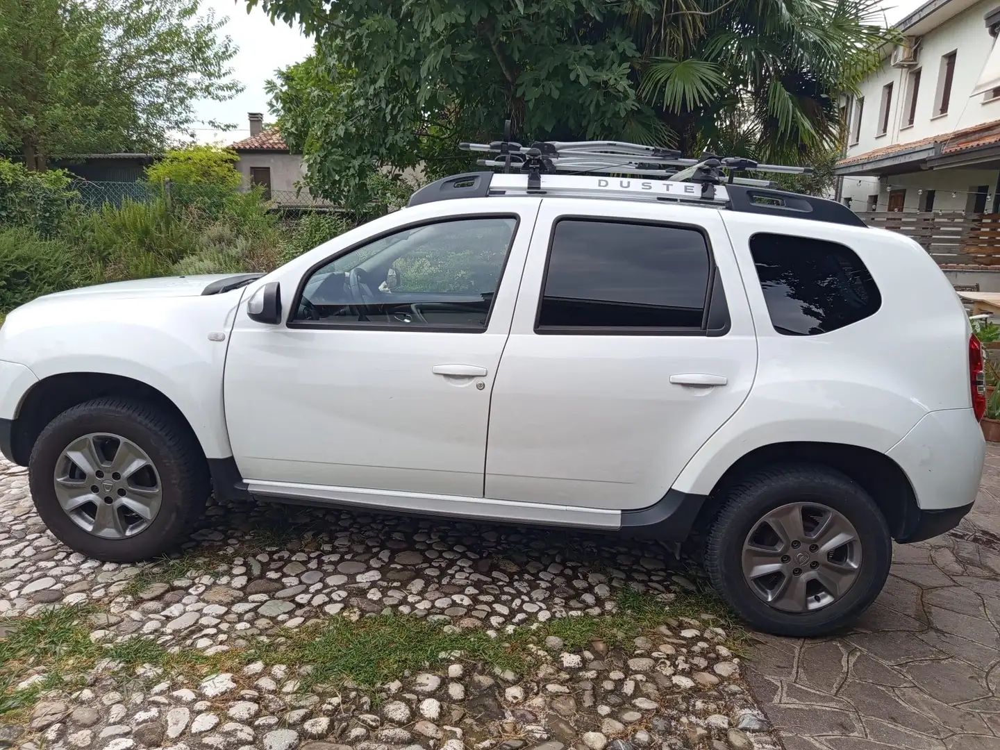 Dacia Duster 1.5 dci Brave 4x2 s&s 110cv - 2