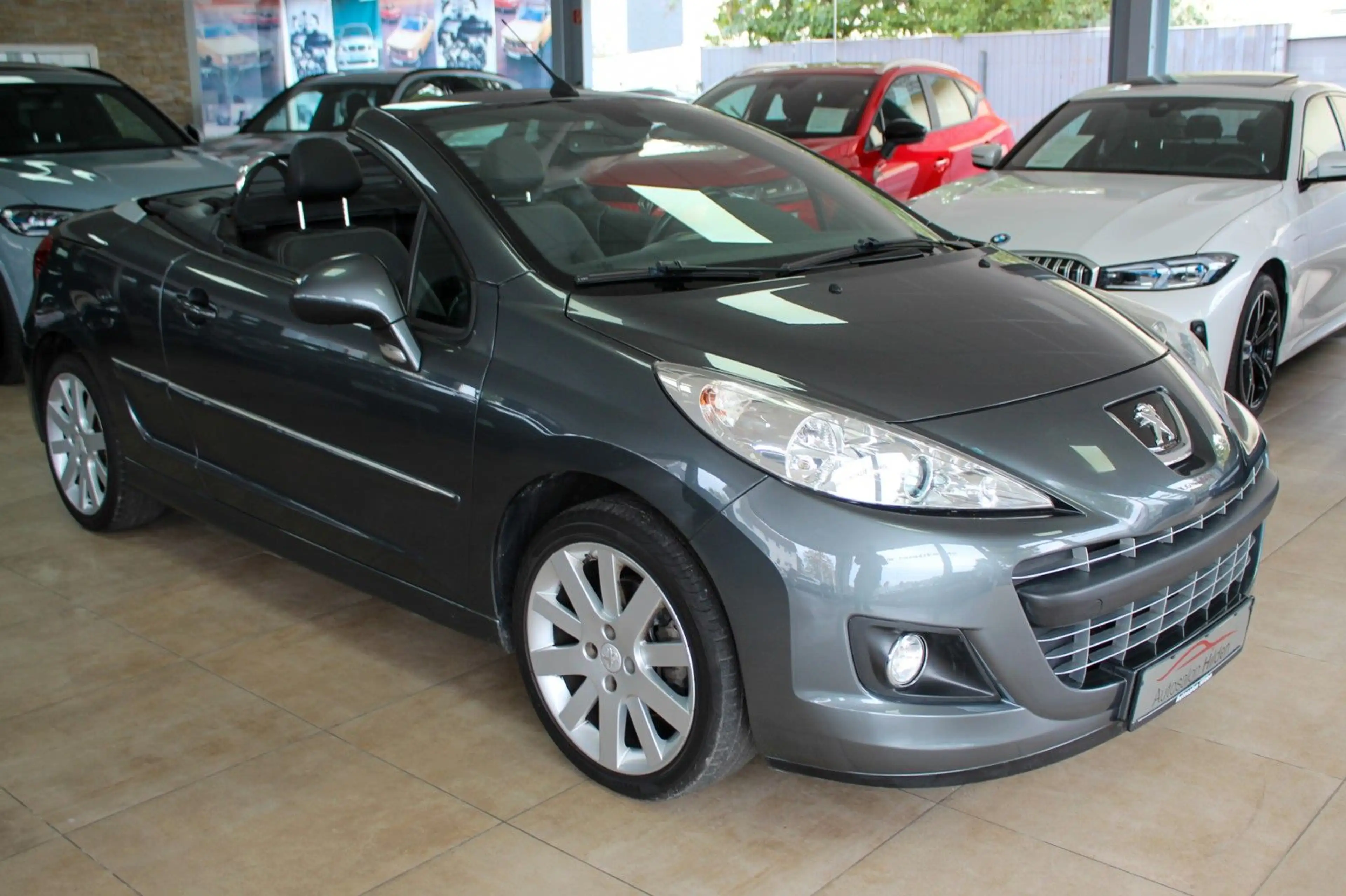 Peugeot 207 CC 1.6 16V Allure Leder PDC Sitzheizung