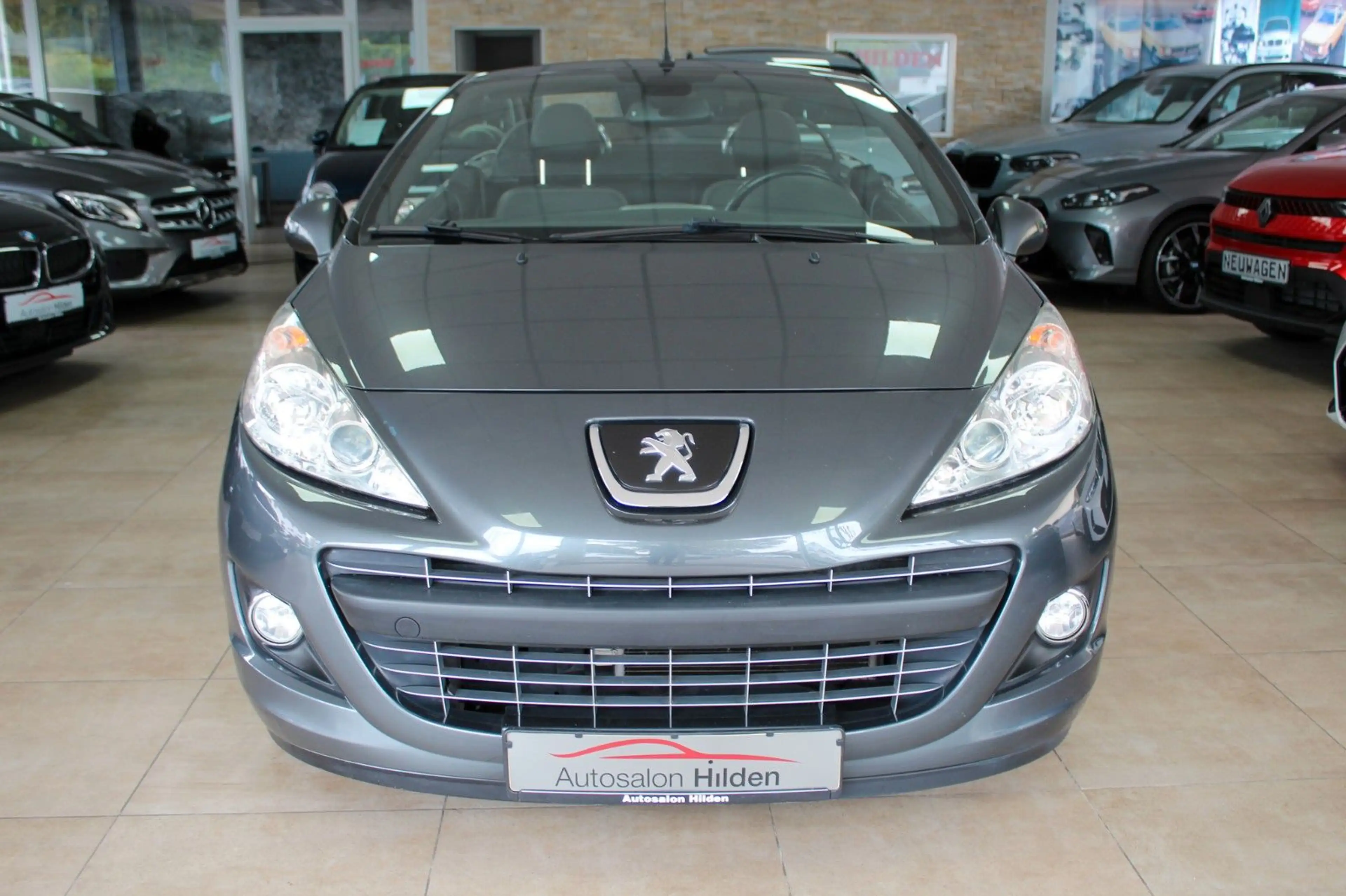 Peugeot 207 CC 1.6 16V Allure Leder PDC Sitzheizung — photo 2