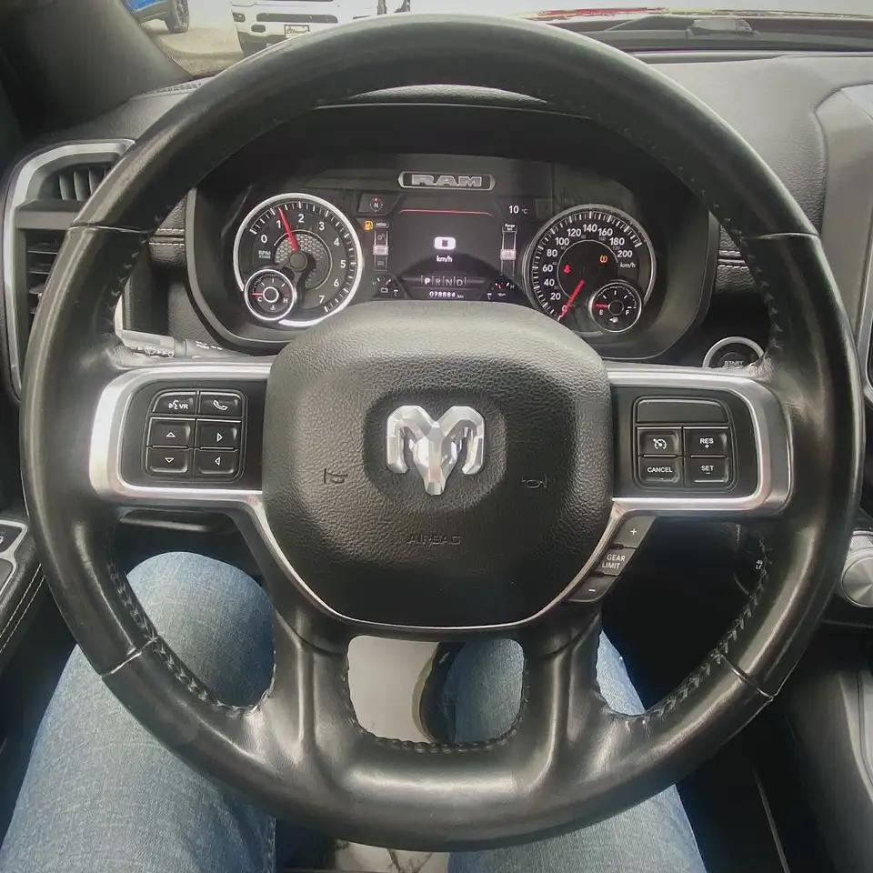 RAM 2500 снимка RAM 2500