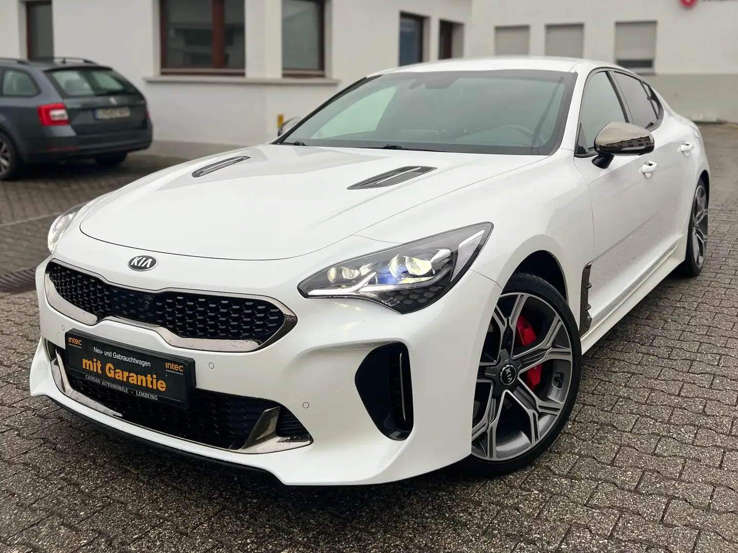 Kia Stinger GT 4WD*V6*3.3*TOP*HK*VOLL Blanc - 1