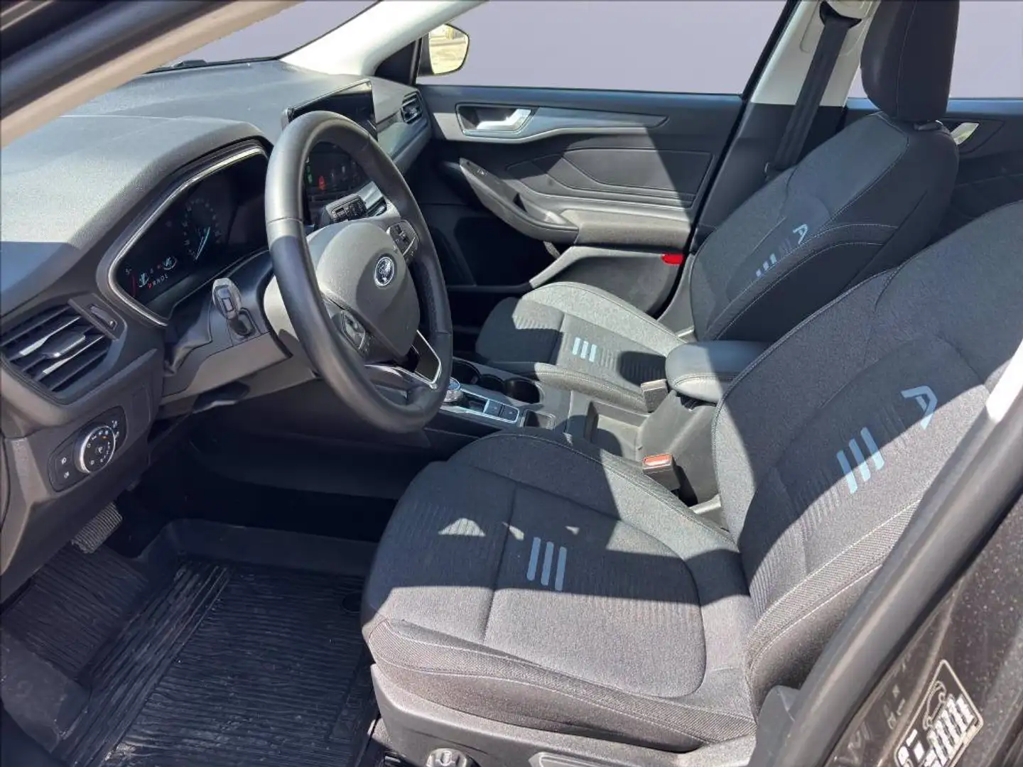 Ford Focus Active SW 1.5 ecoblue V co-pilot s&s 120cv auto Grijs - 2