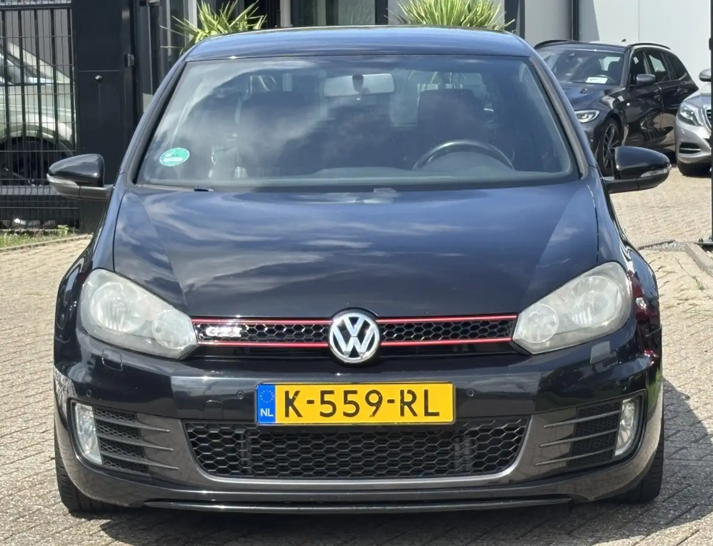 Volkswagen Golf GTI 2.0 Automaat DSG 2011 Zwart Trekhaak Zwart - 2