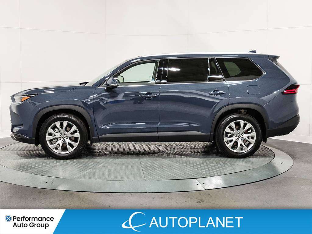 2026 Toyota Grand Highlander Limited AWD, Pano Roof, Heated Seats, JBL Sound! — снимка 1