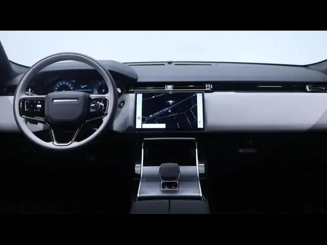 Land Rover Range Rover Velar view 13