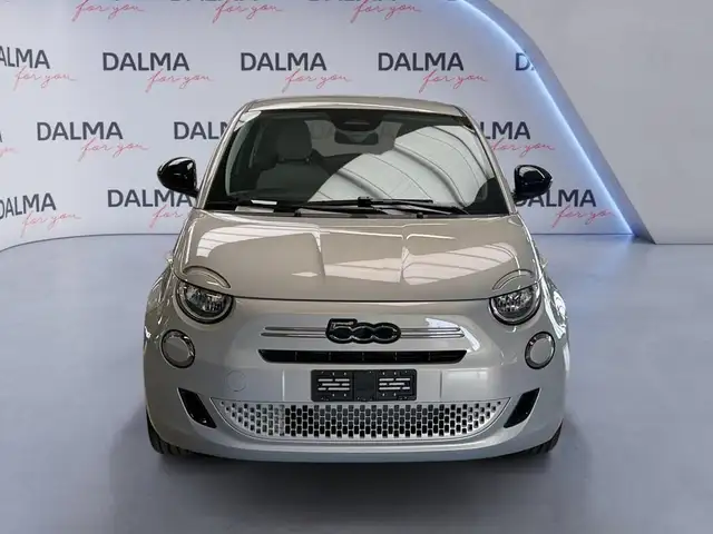 Fiat 500 view 8