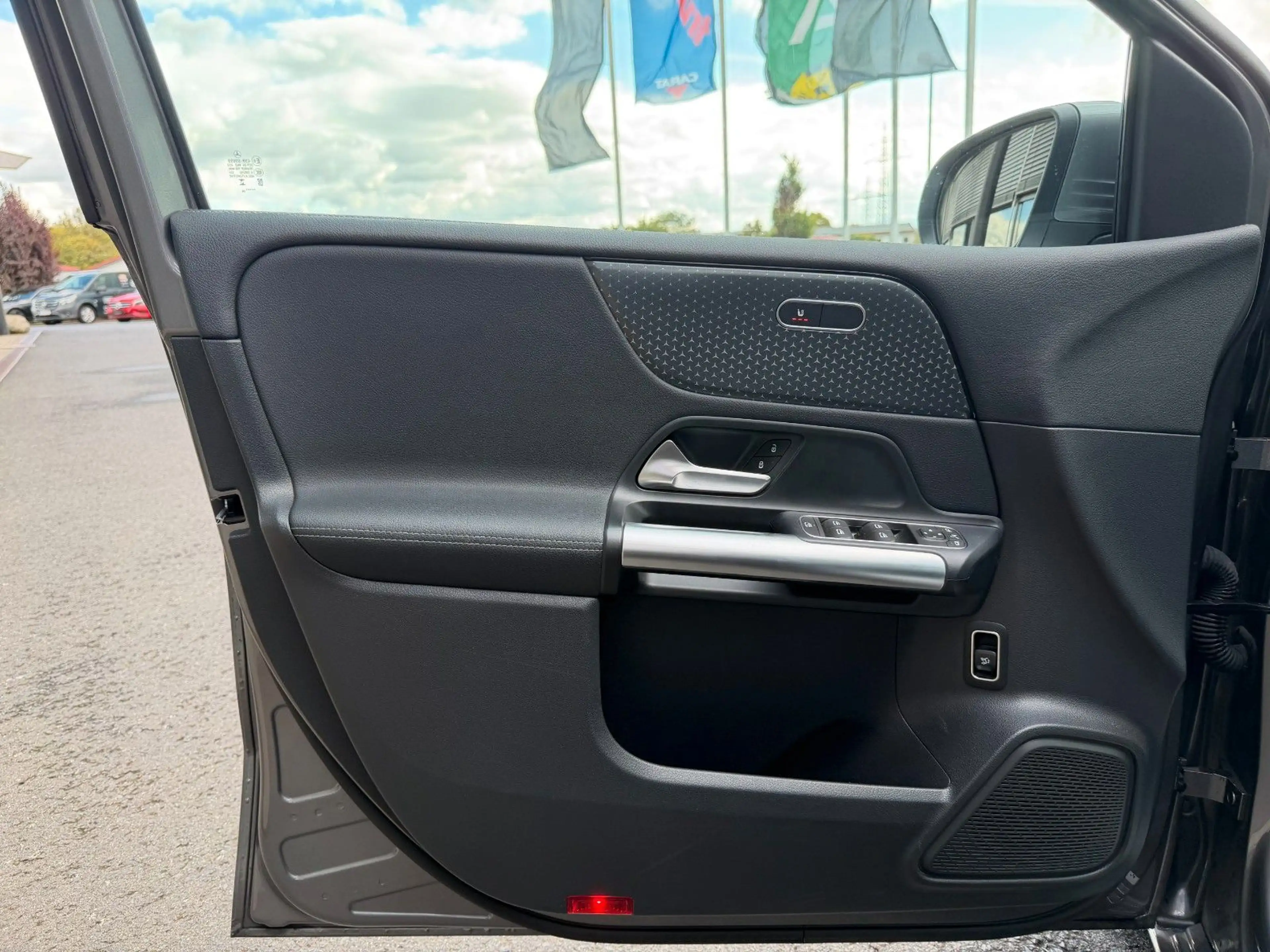 Mercedes-Benz B 200 d PROGRESSIVE+RFK+NAVI+LENKRADHEIZUNG+SPUR+ — photo 6