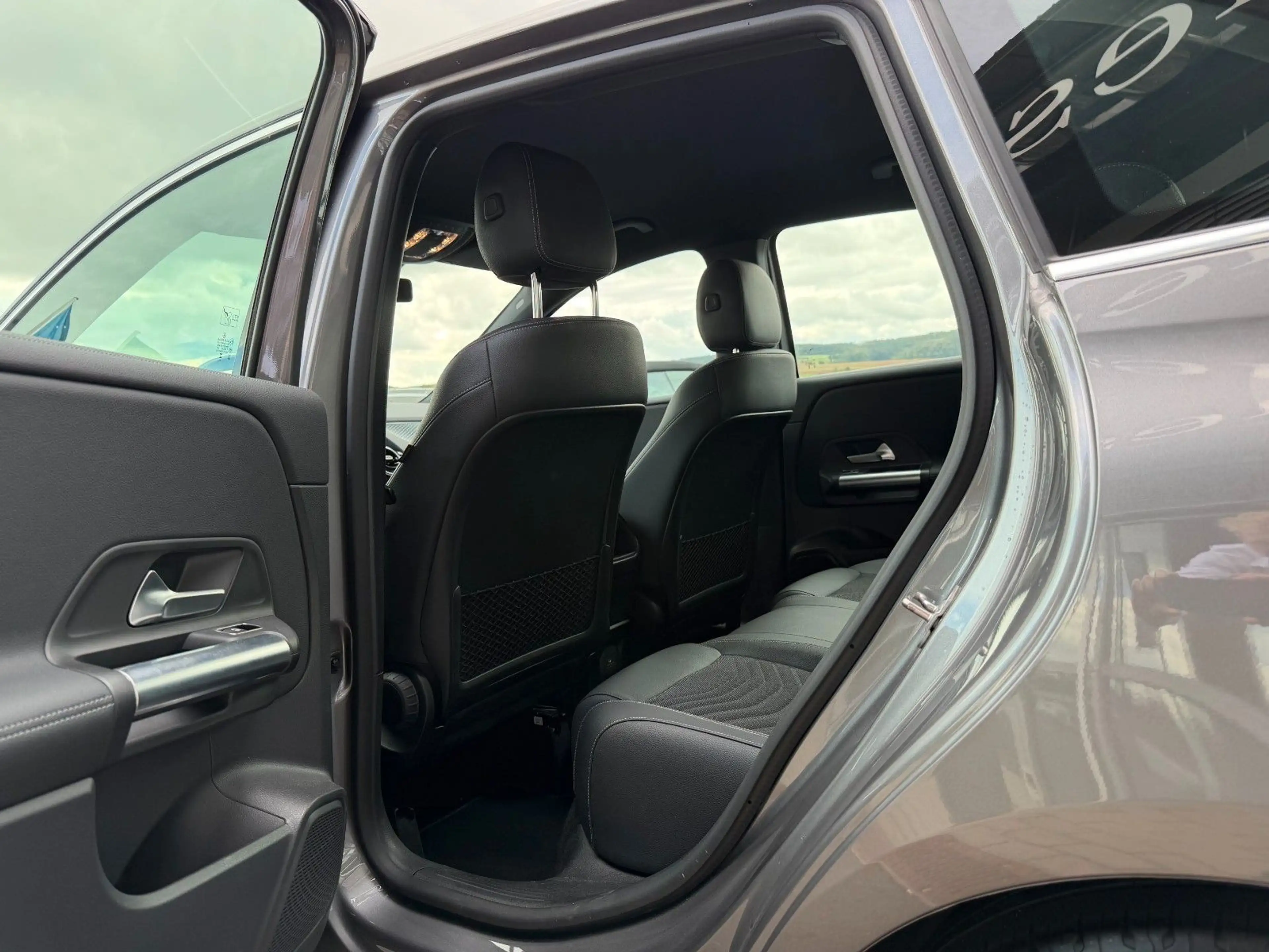 Mercedes-Benz B 200 d PROGRESSIVE+RFK+NAVI+LENKRADHEIZUNG+SPUR+ — photo 15