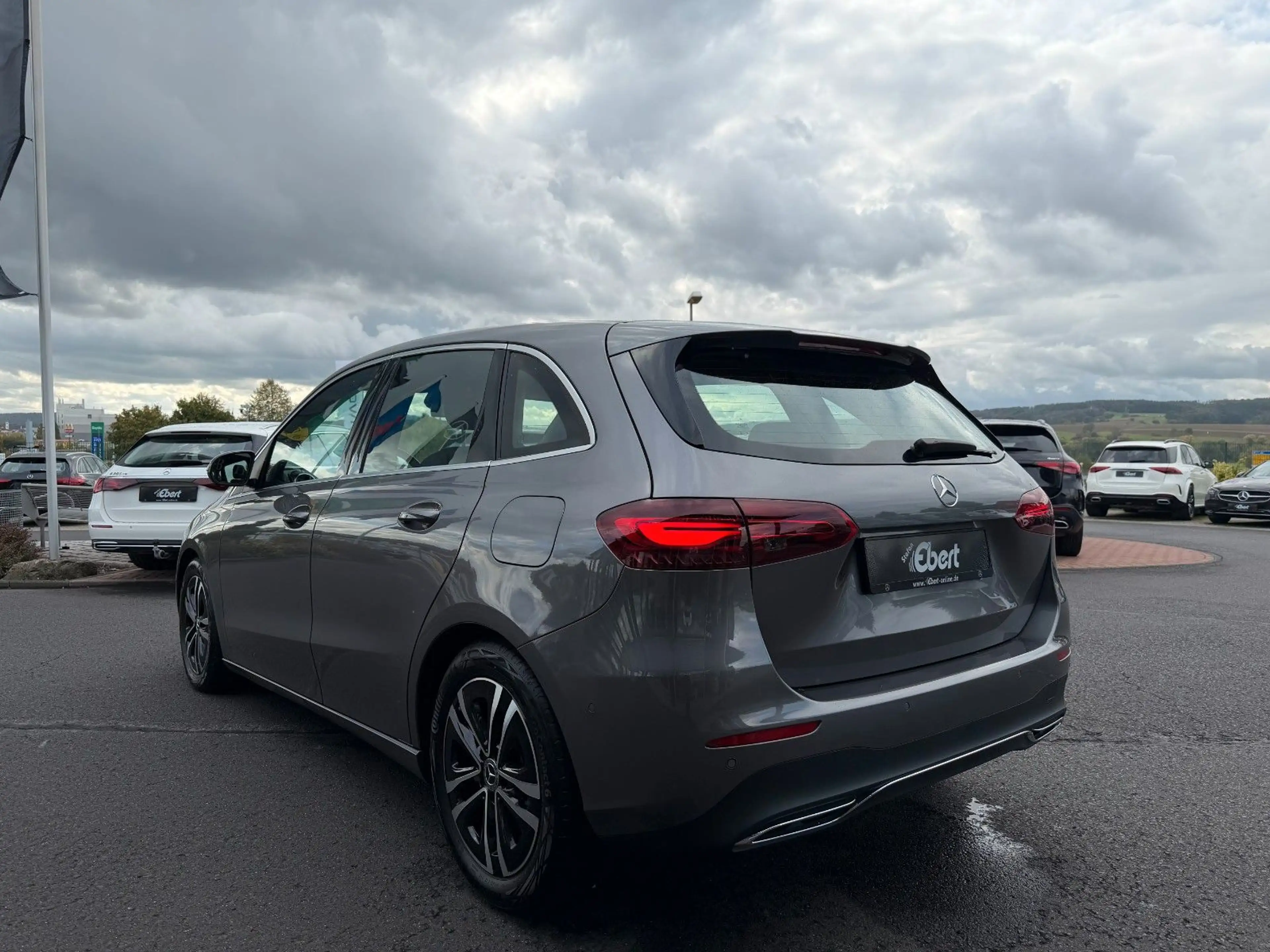 Mercedes-Benz B 200 d PROGRESSIVE+RFK+NAVI+LENKRADHEIZUNG+SPUR+ — photo 3