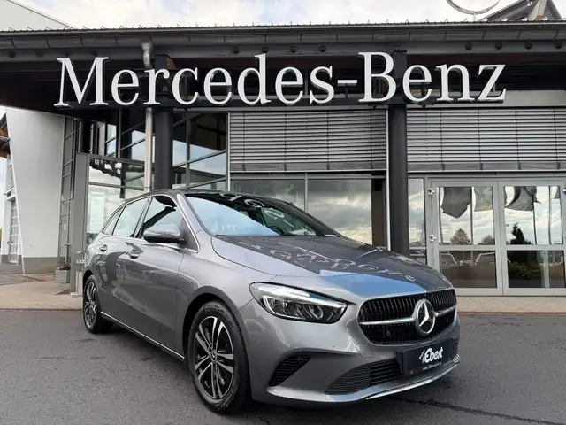 Mercedes-Benz B 200 d PROGRESSIVE+RFK+NAVI+LENKRADHEIZUNG+SPUR+