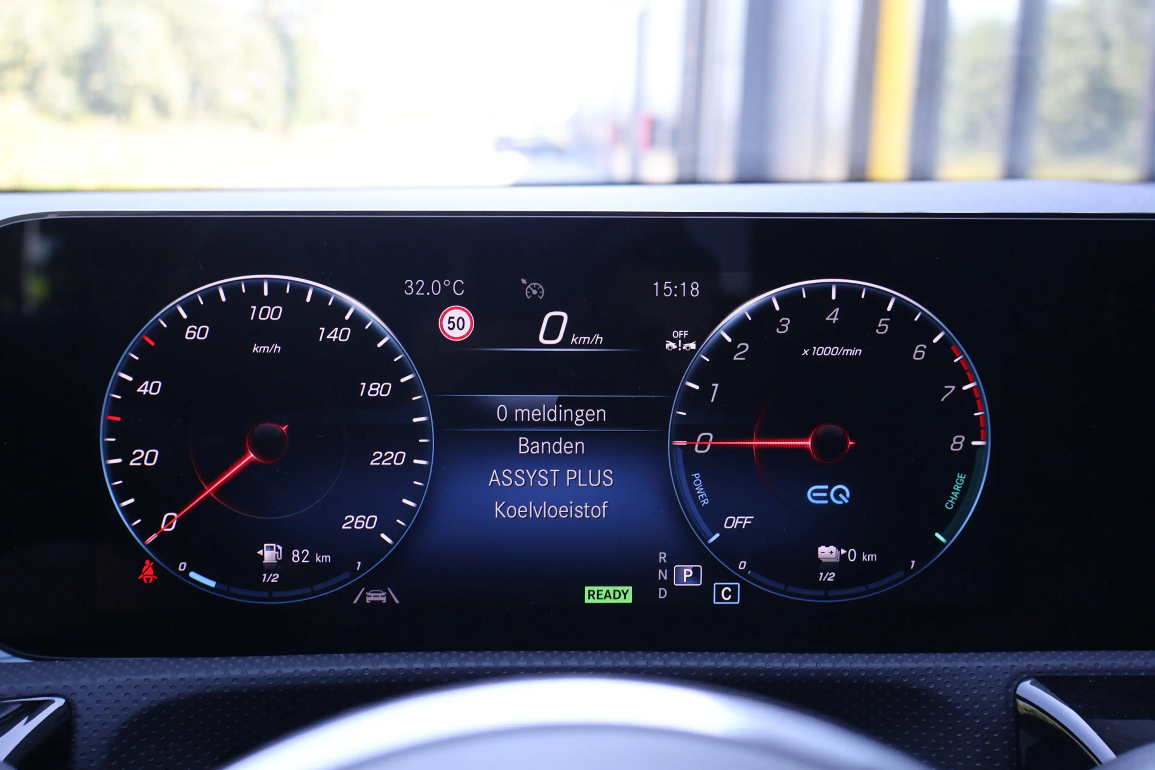 Mercedes-Benz A 250 e Business Line | WideScreen | Diamond Grill | Cam — photo 11