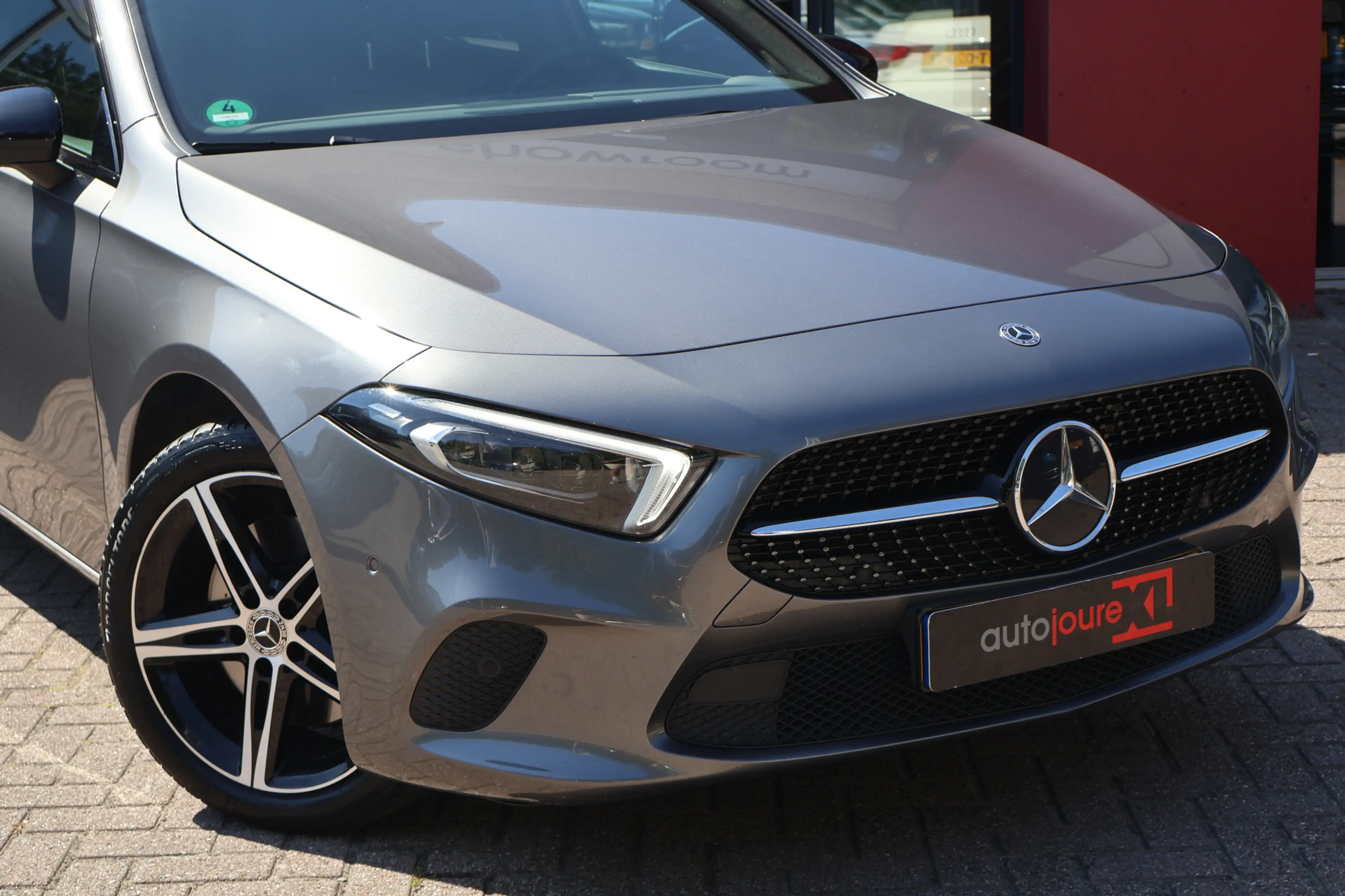 Mercedes-Benz A 250 e Business Line | WideScreen | Diamond Grill | Cam — photo 5