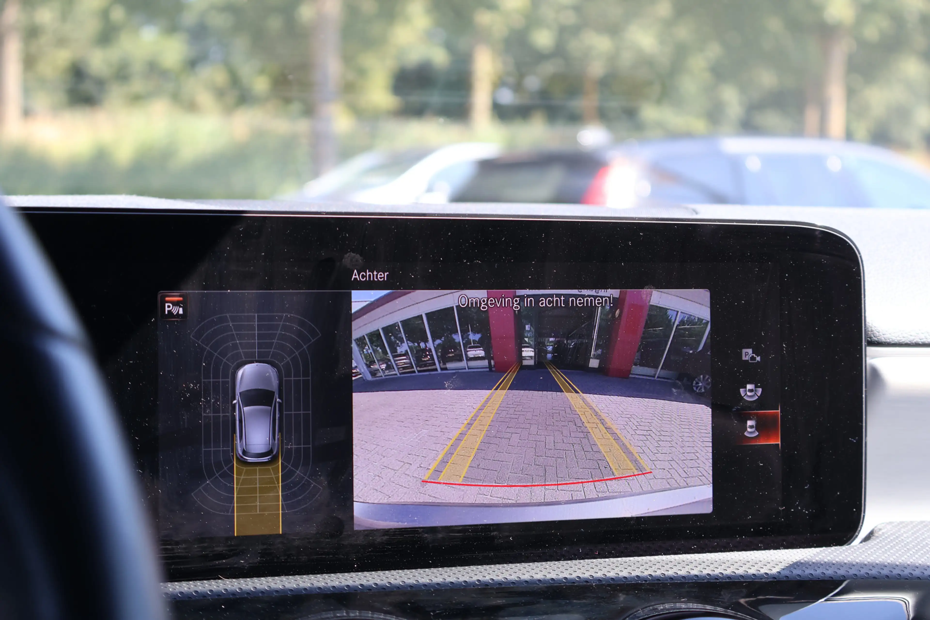 Mercedes-Benz A 250 e Business Line | WideScreen | Diamond Grill | Cam — photo 16