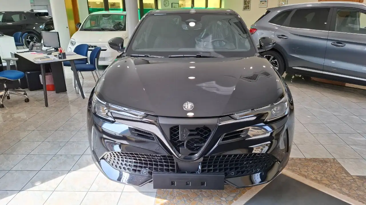Alfa Romeo Junior 2026